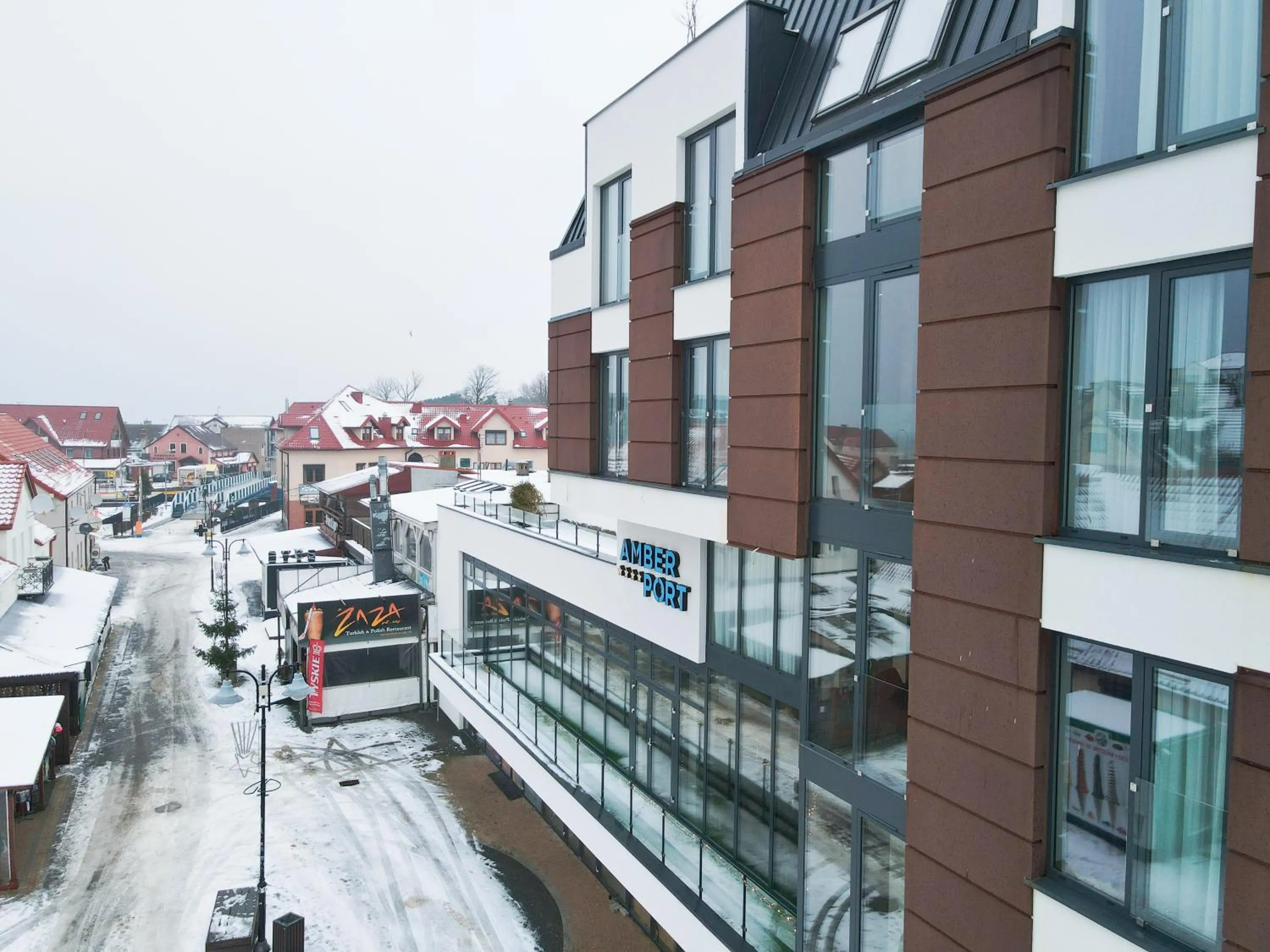 Neighbourhood in AMBER PORT