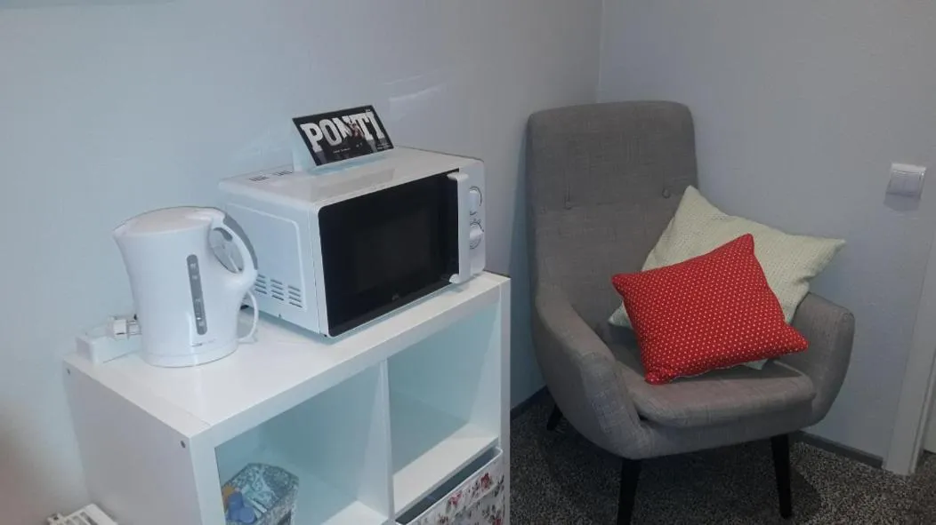 Coffee/tea facilities in K&S Apartments