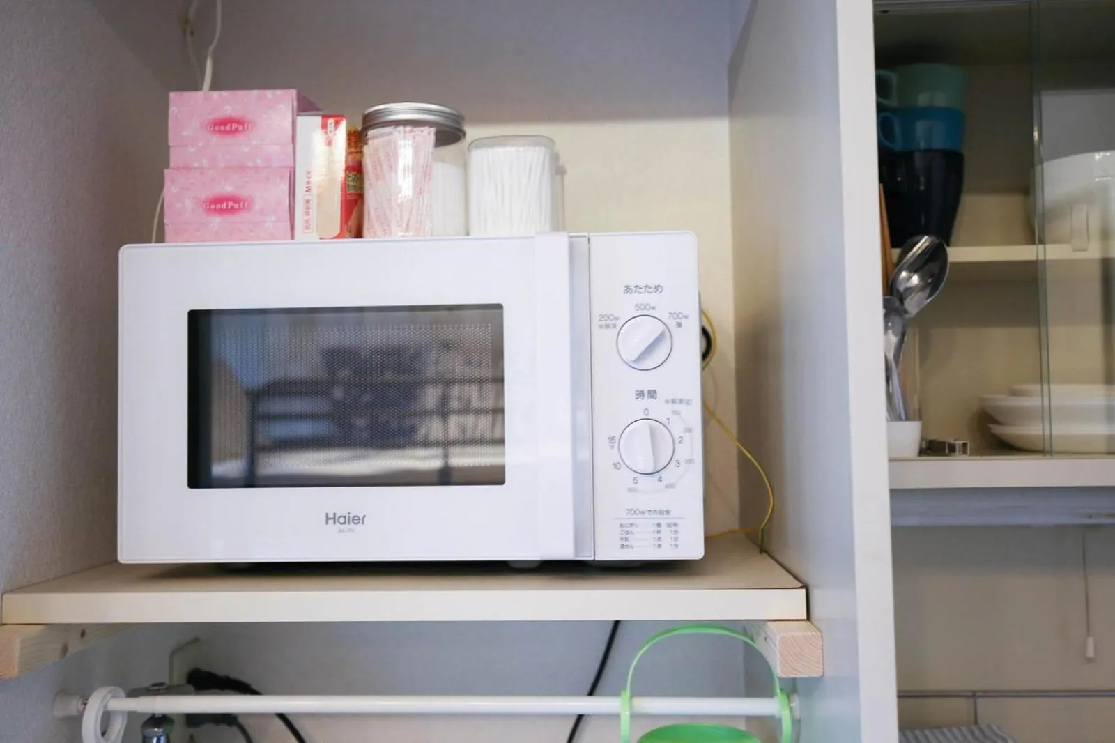 minibar in SUMIYOSHI APARTMENT Hotel 住吉アパートメントホテル