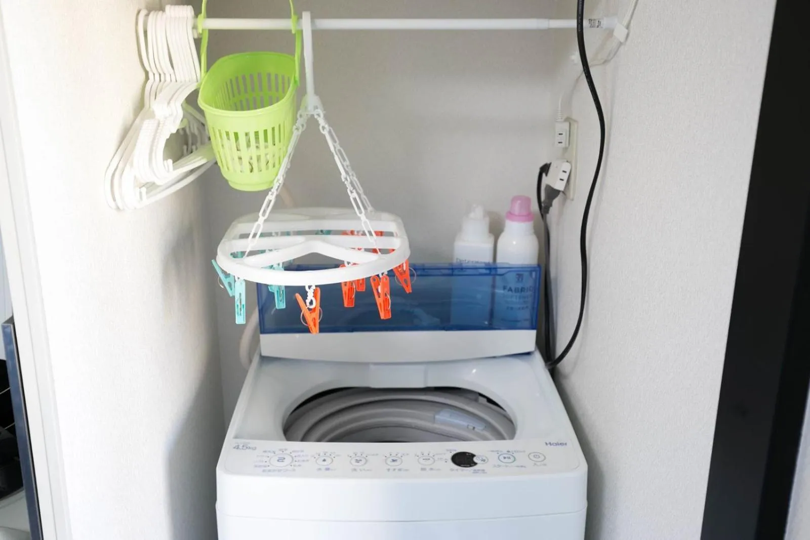 Twin Room in SUMIYOSHI APARTMENT Hotel 住吉アパートメントホテル