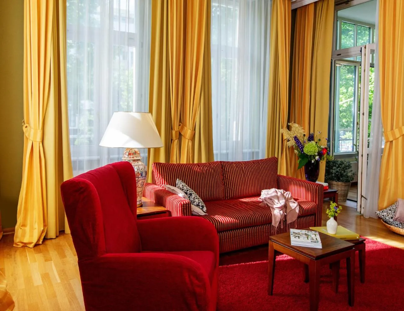 Living room in Louisa's Place