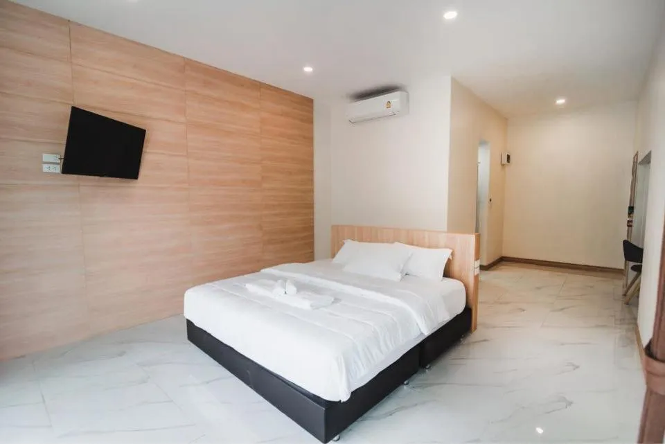 Bed in Erachon Raft Resort