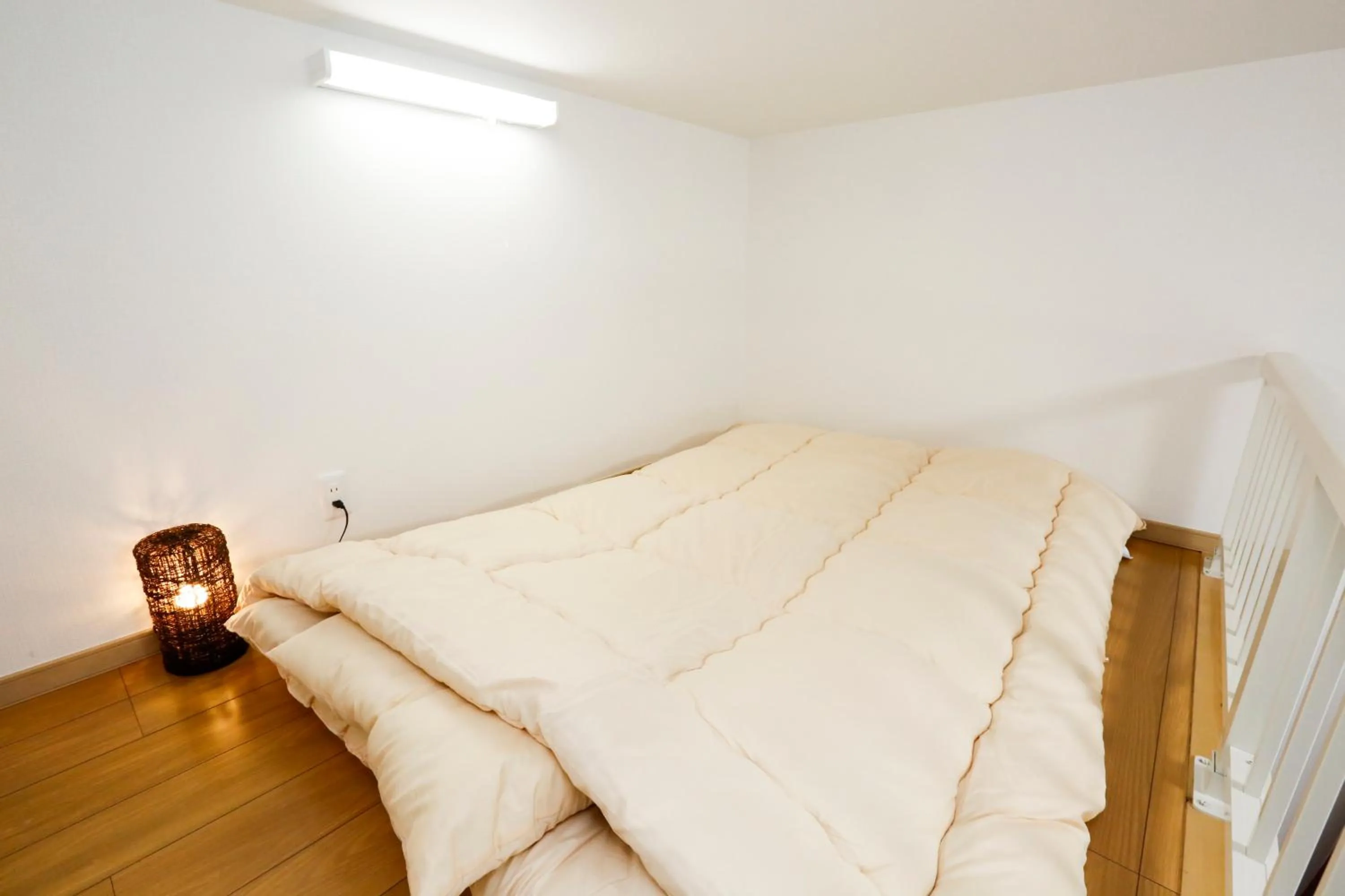 Bedroom, Bed in Tokyo Enjoy Hotel