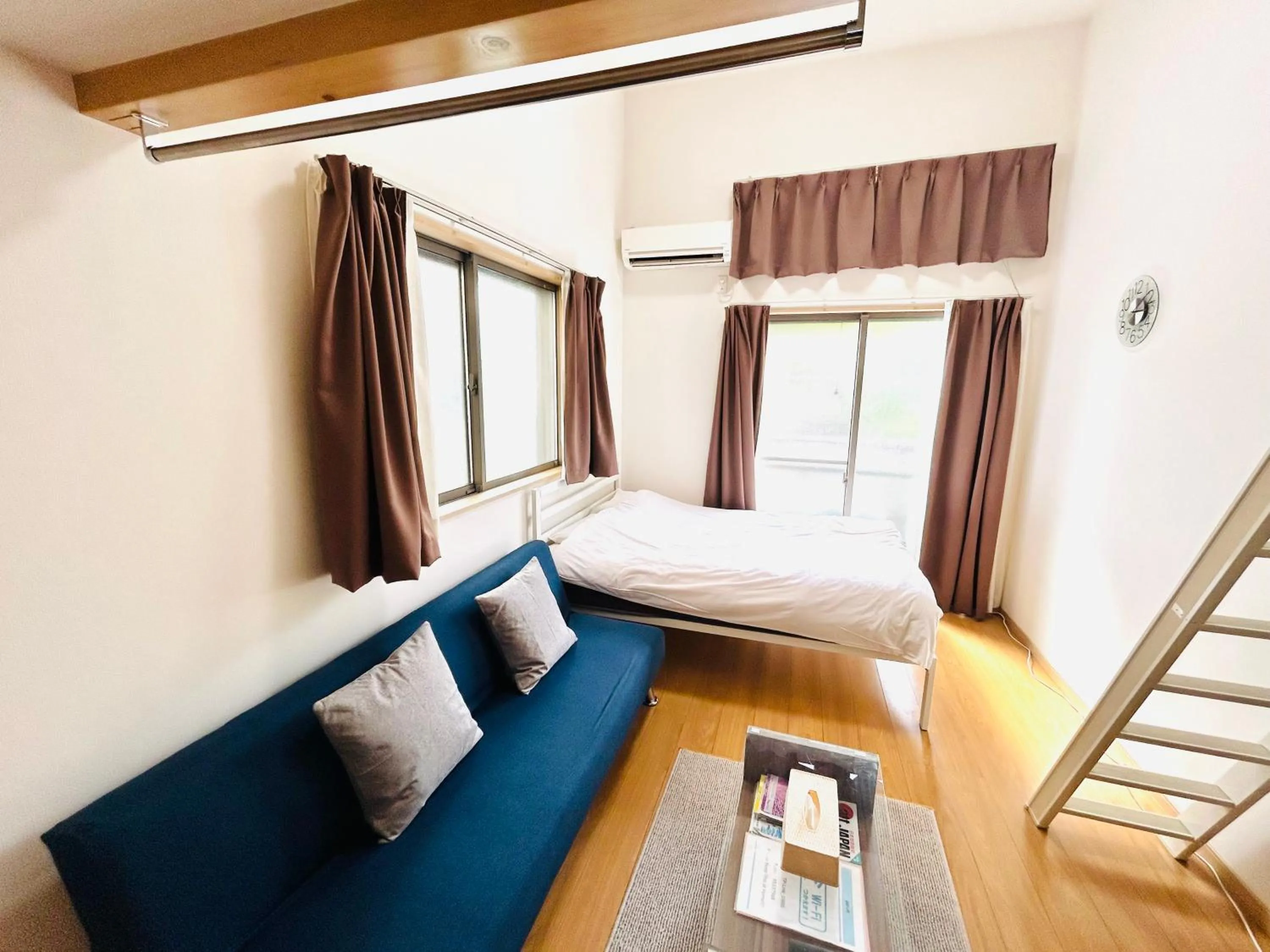 Bedroom, Bed in Tokyo Enjoy Hotel