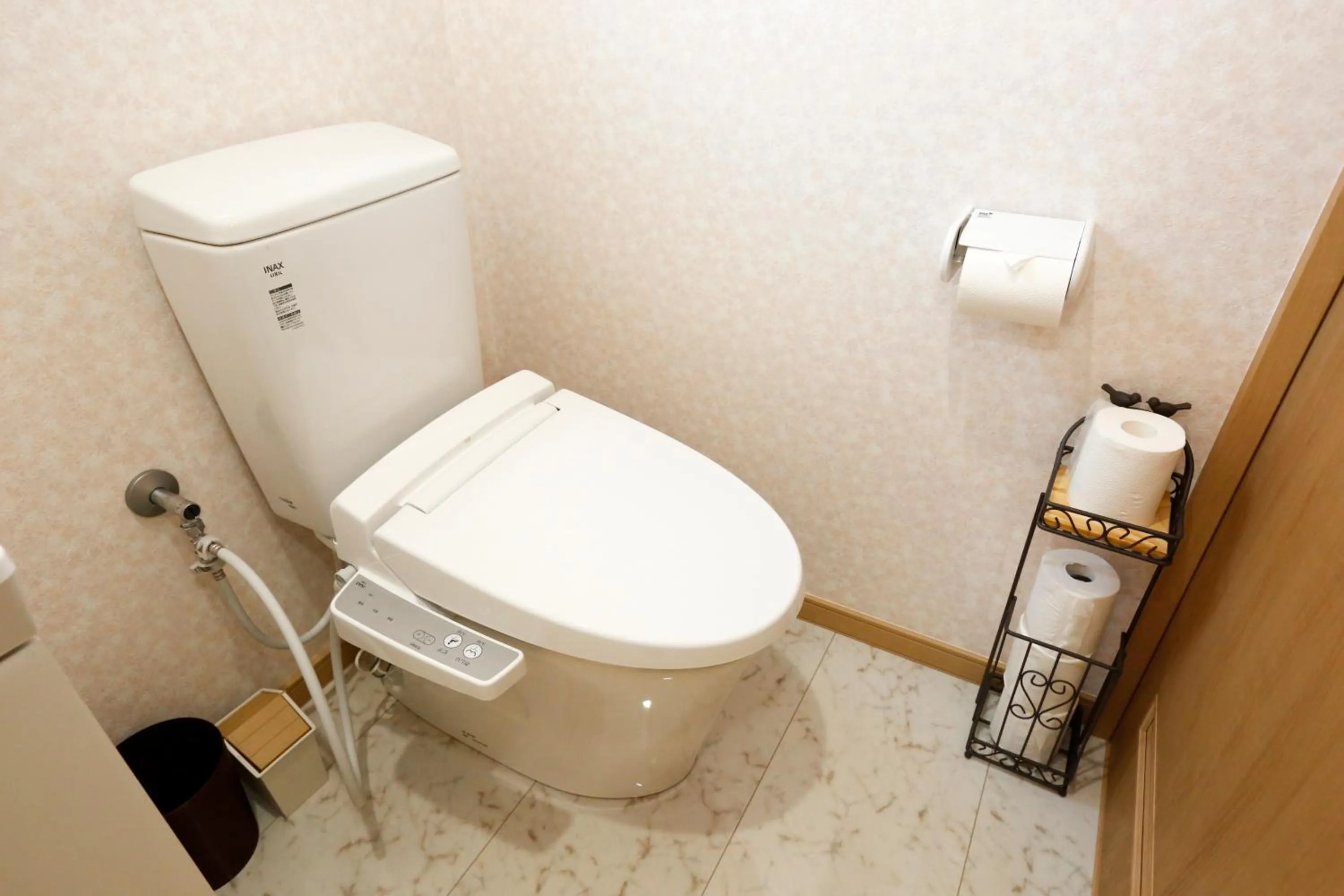 Toilet in Tokyo Enjoy Hotel