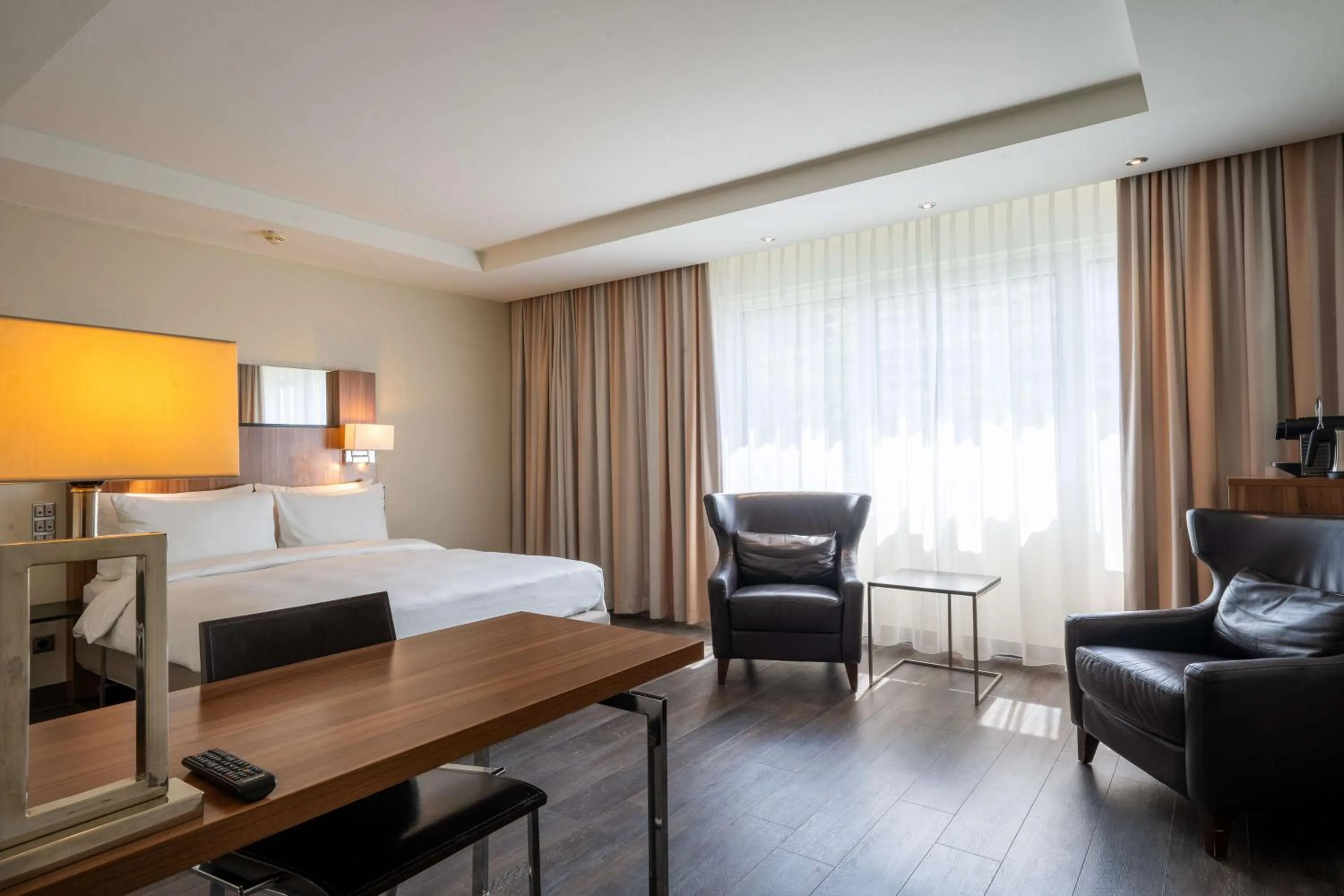 Bedroom, Bed in Radisson Blu Conference Hotel, Düsseldorf