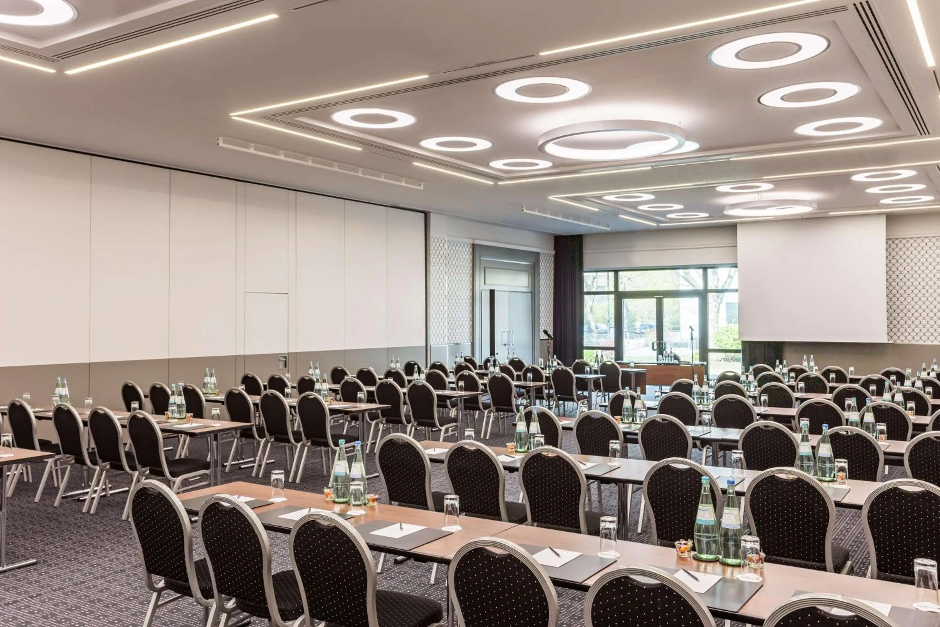 Meeting/conference room in Radisson Blu Conference Hotel, Düsseldorf