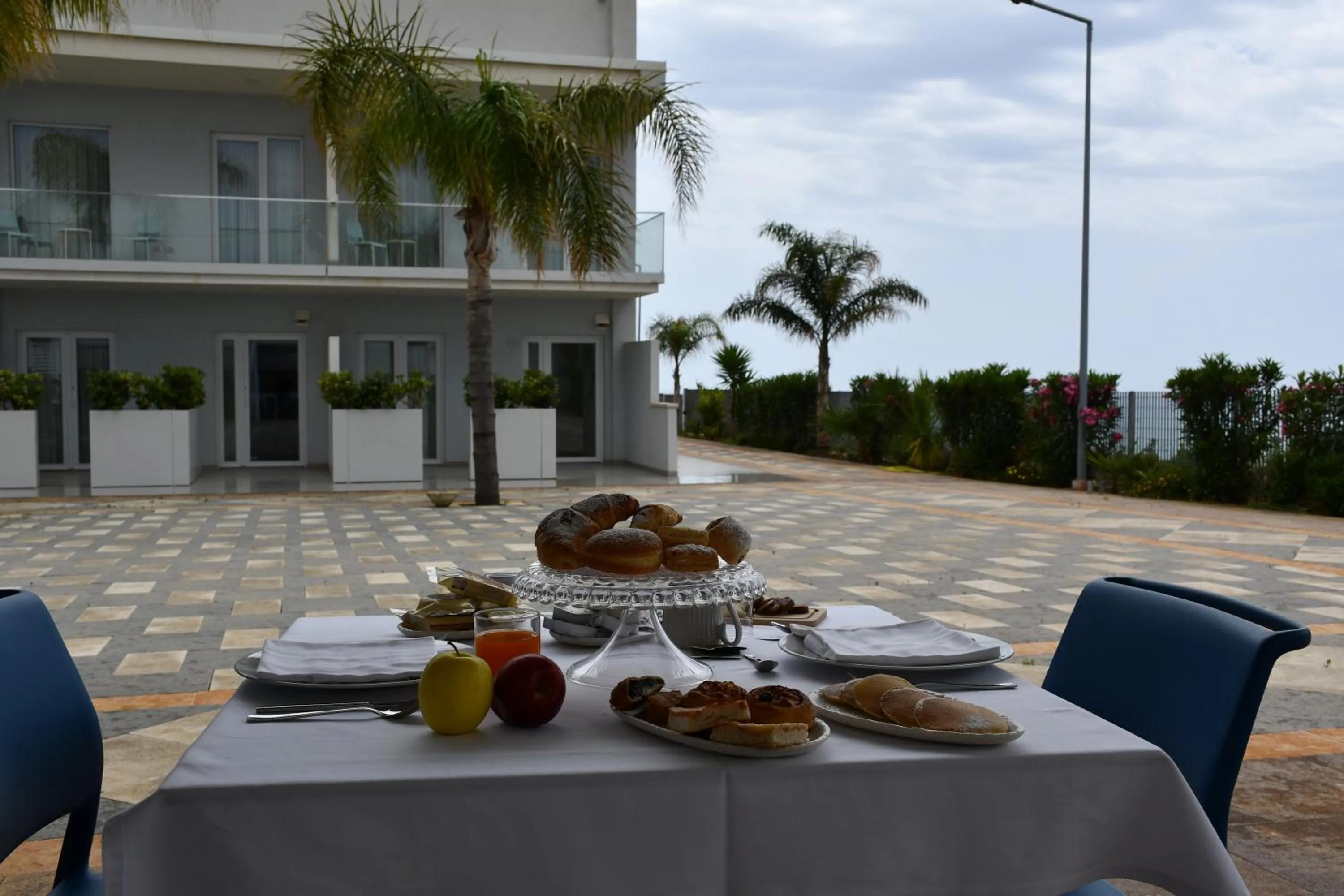 Continental breakfast in Terrazze Naos