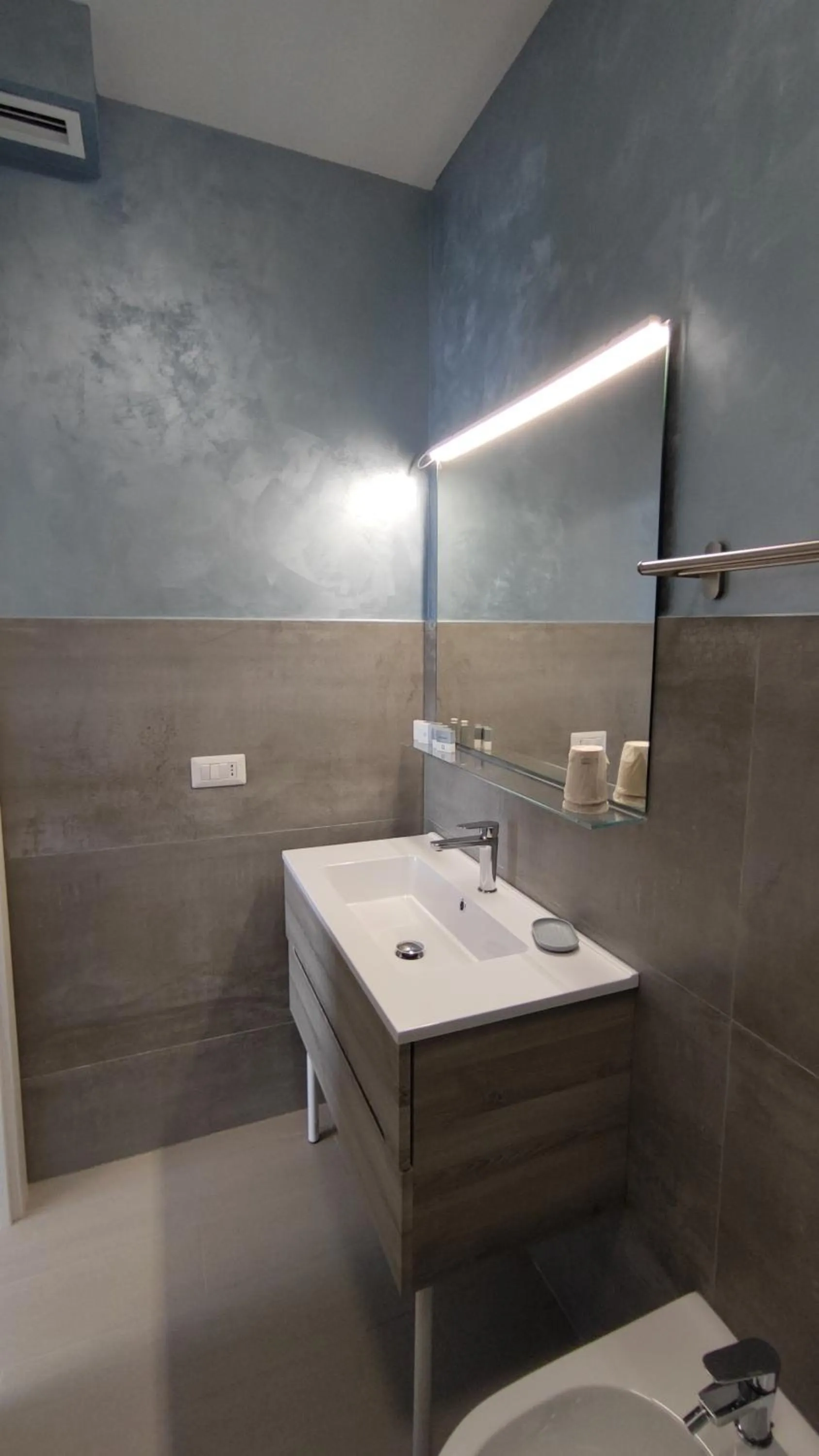 Bathroom in Terrazze Naos