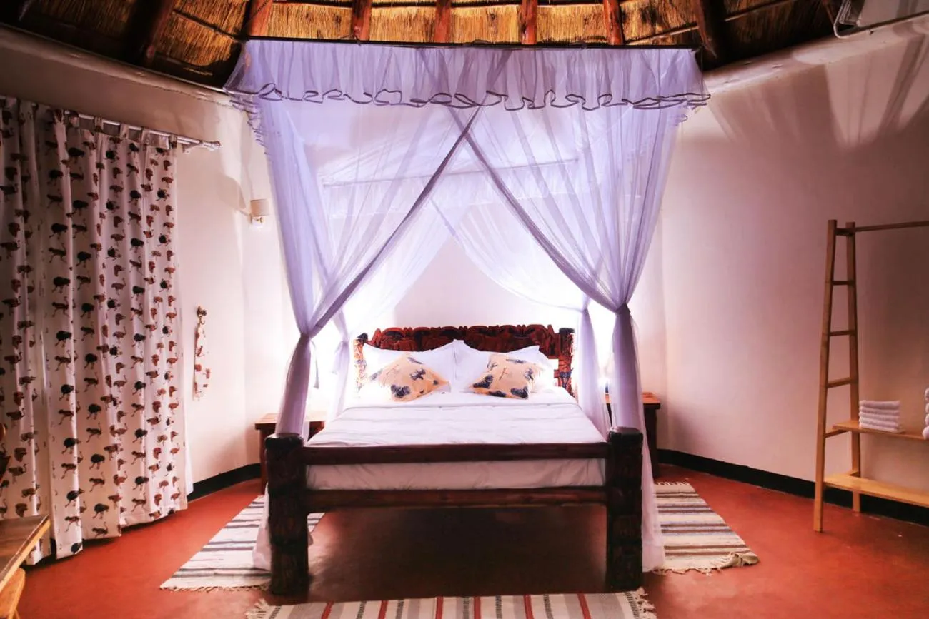 Bedroom, Bed in Acaki Lodge