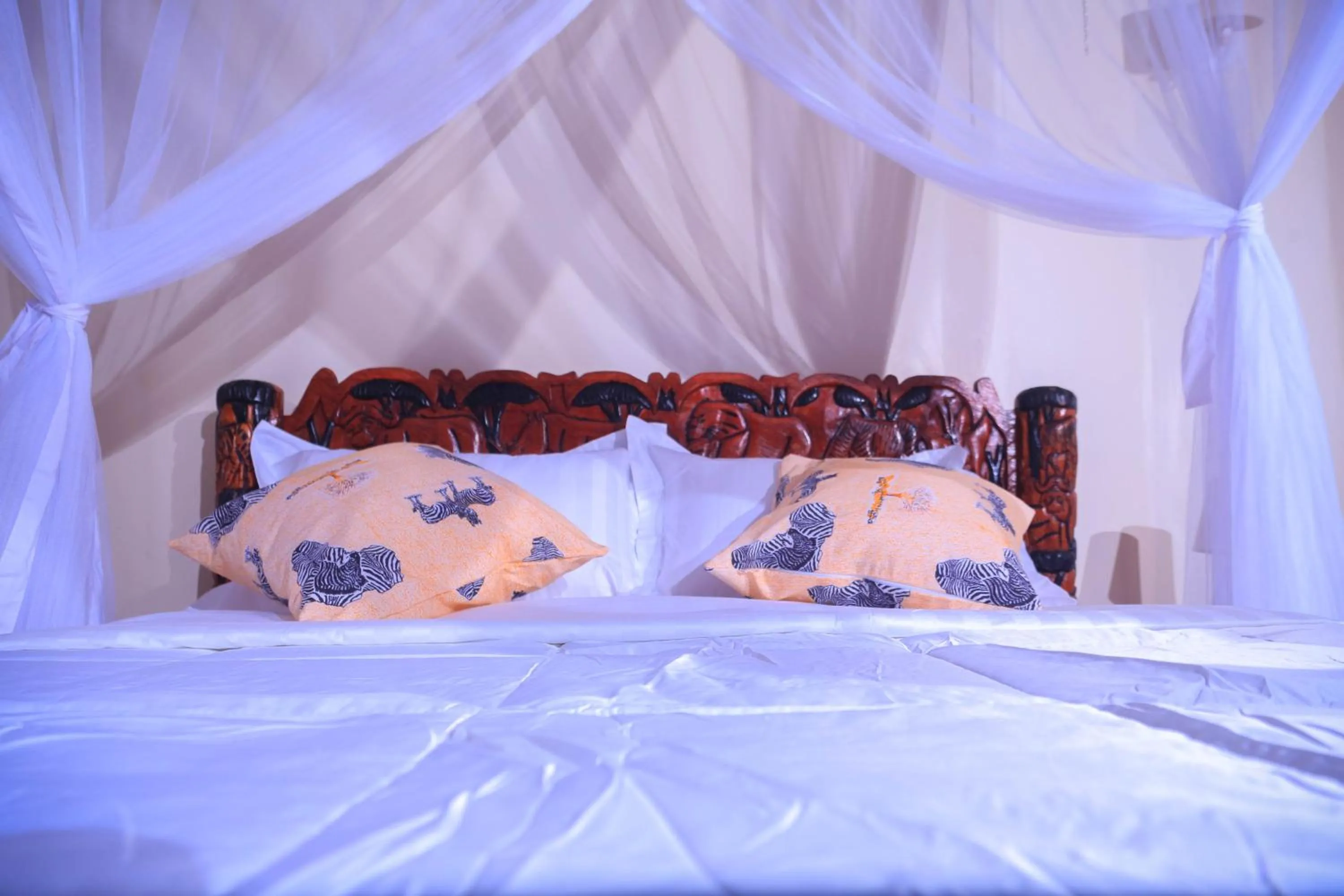 Bedroom, Bed in Acaki Lodge