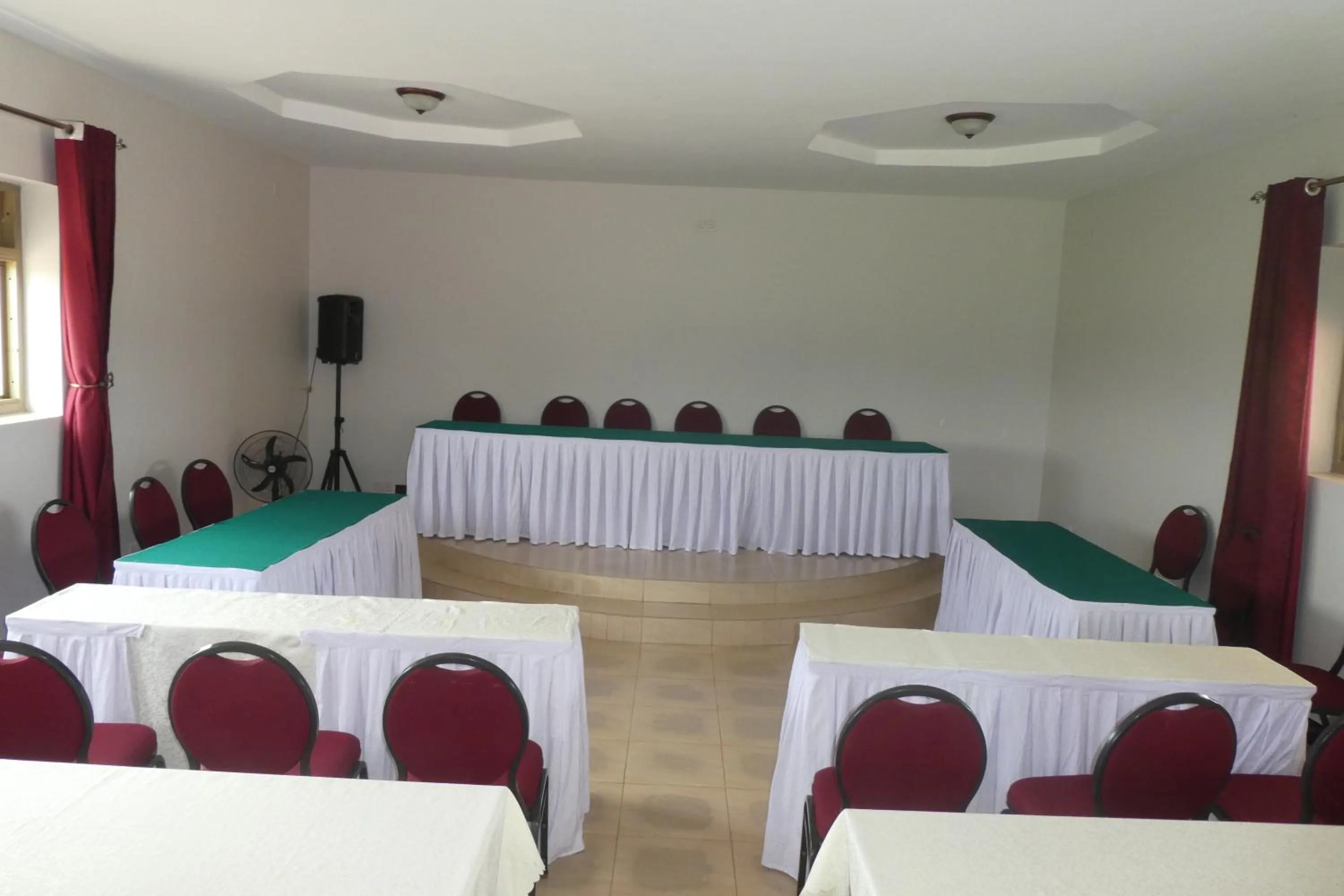 Meeting/conference room in Acaki Lodge