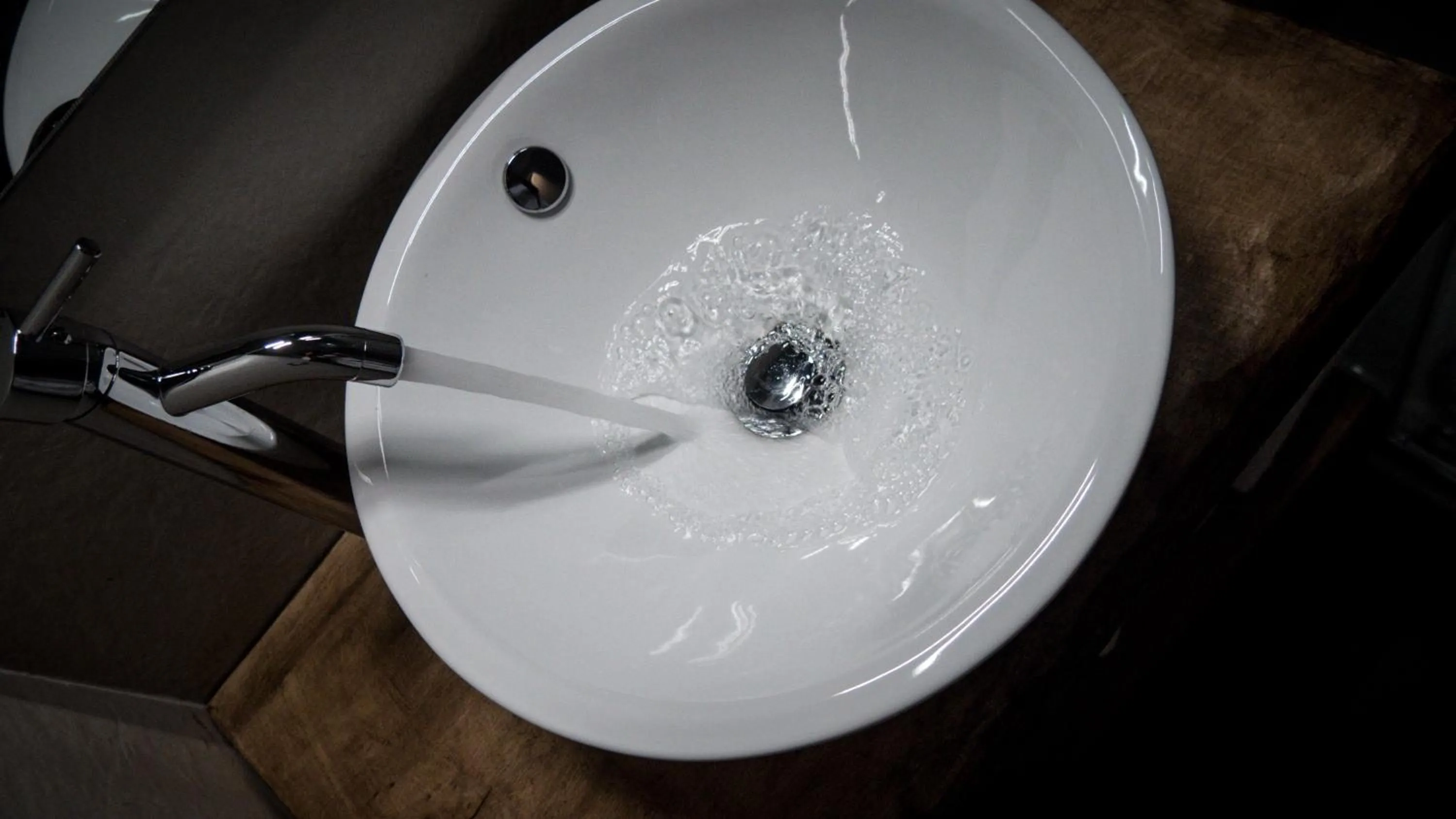 Bathroom in TOLEDO CLASS