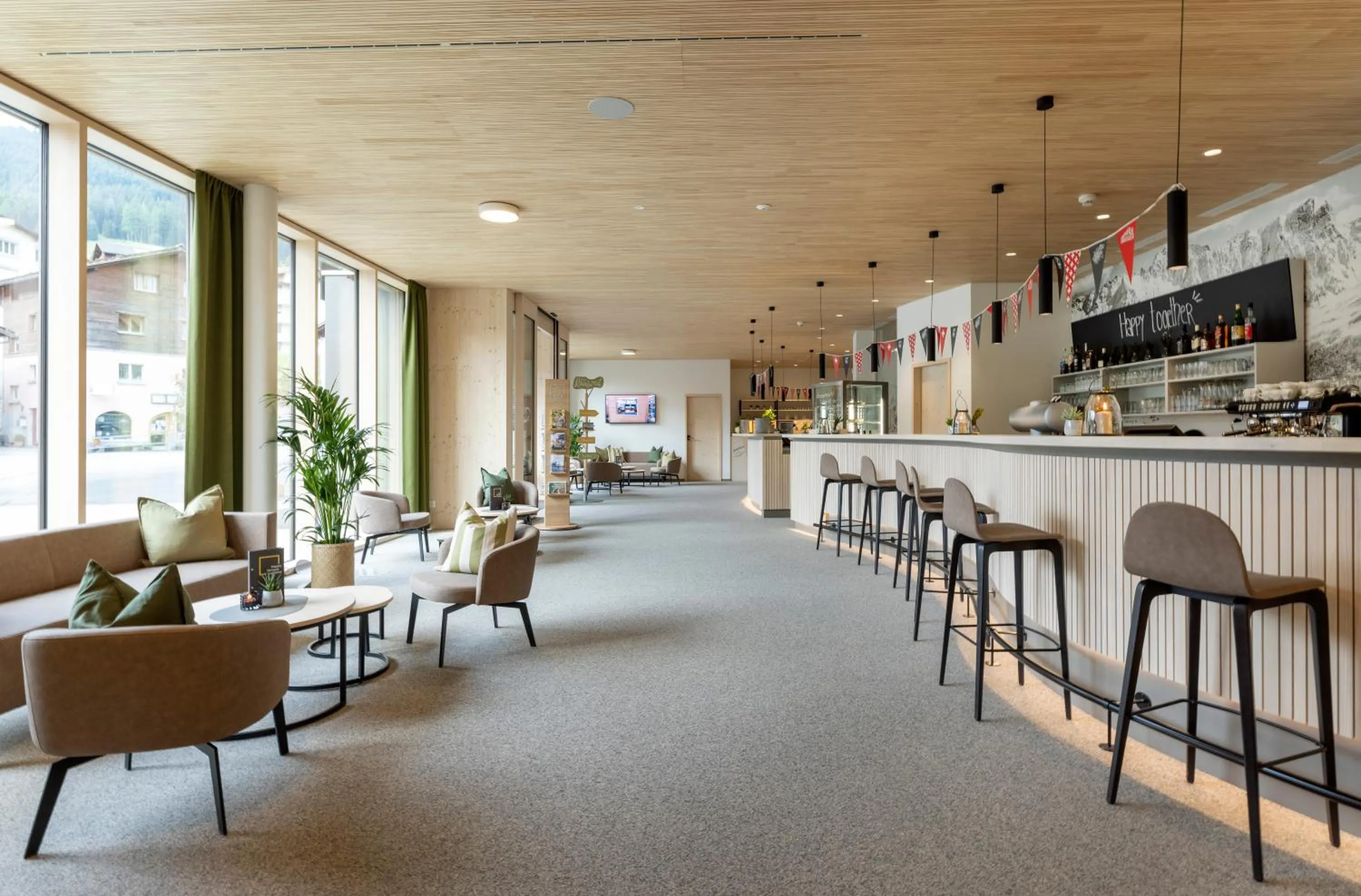 Lobby or reception in JUFA Hotel Savognin