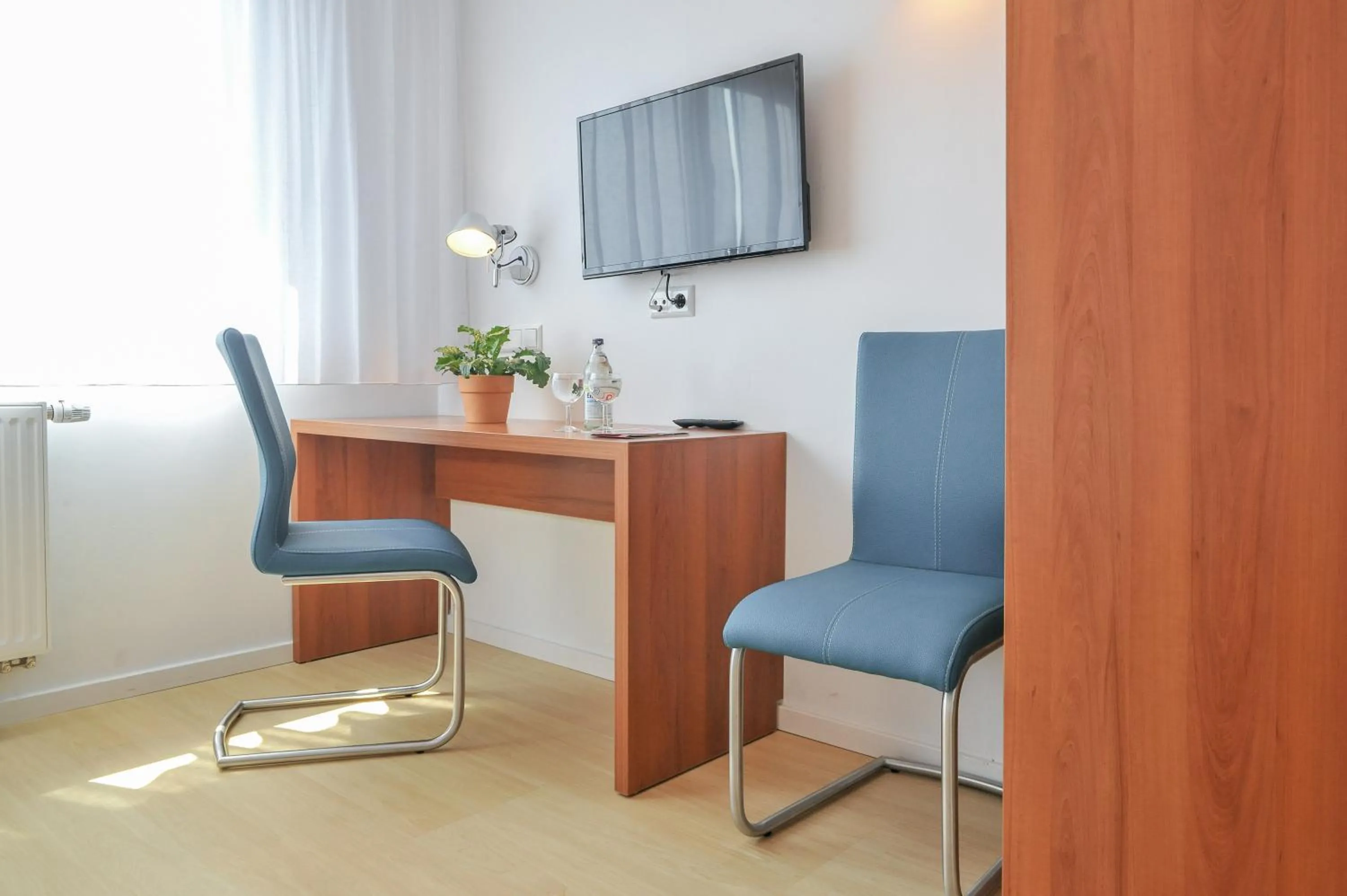 hair dresser in Gästehaus abz Stuttgart