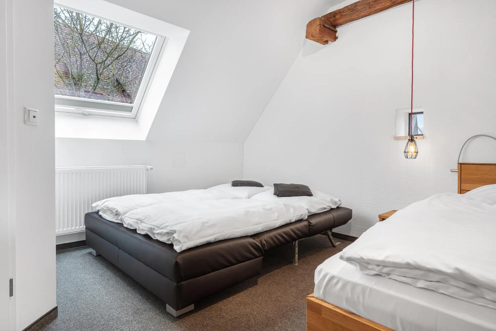 Bed in Schieners Hotel & Apfelhof Apartments