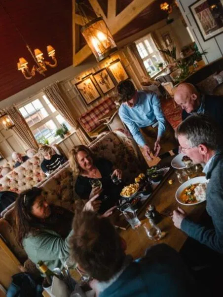 Restaurant/places to eat in The Lion at Malpas