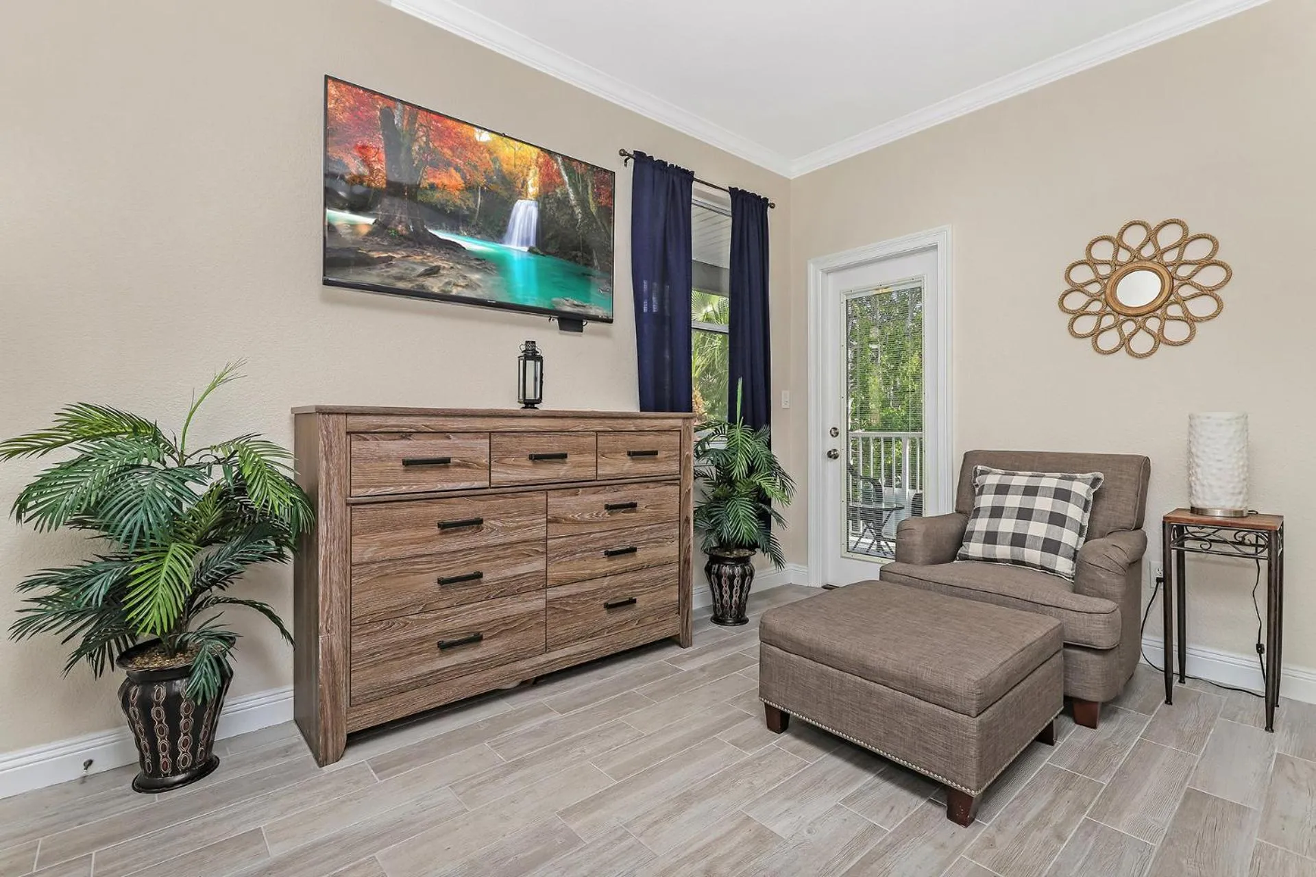 Bedroom in Village Retreat
