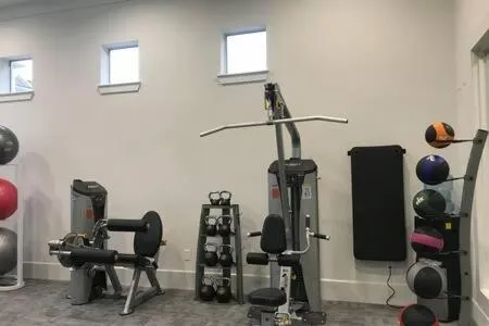 Magnificent Furnished Apartment near Exxon Campus