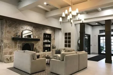 Magnificent Furnished Apartment near Exxon Campus