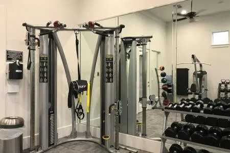 Magnificent Furnished Apartment near Exxon Campus