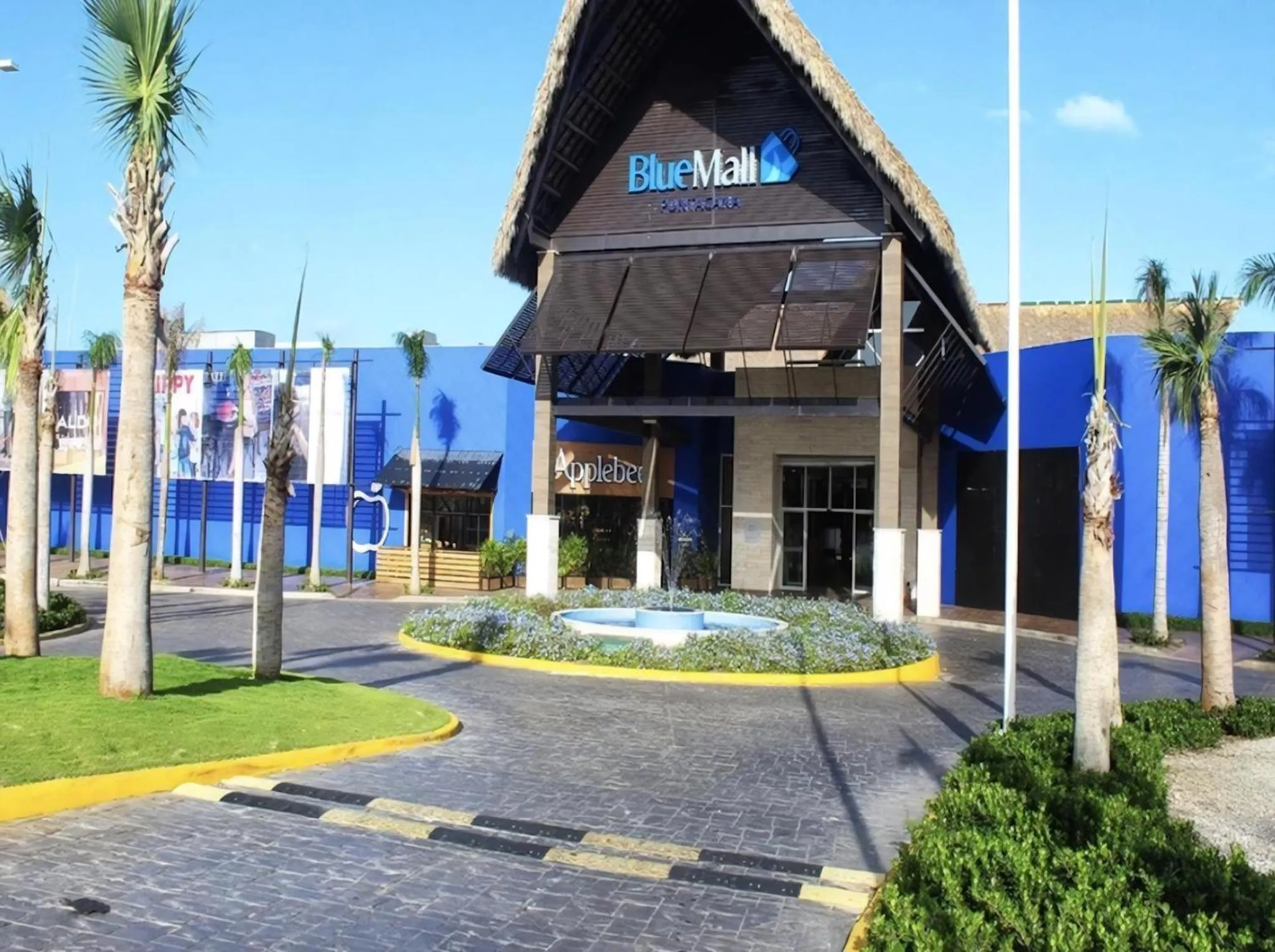 Property building in Perfect Beach Condo Cap Cana Marina, Punta Cana