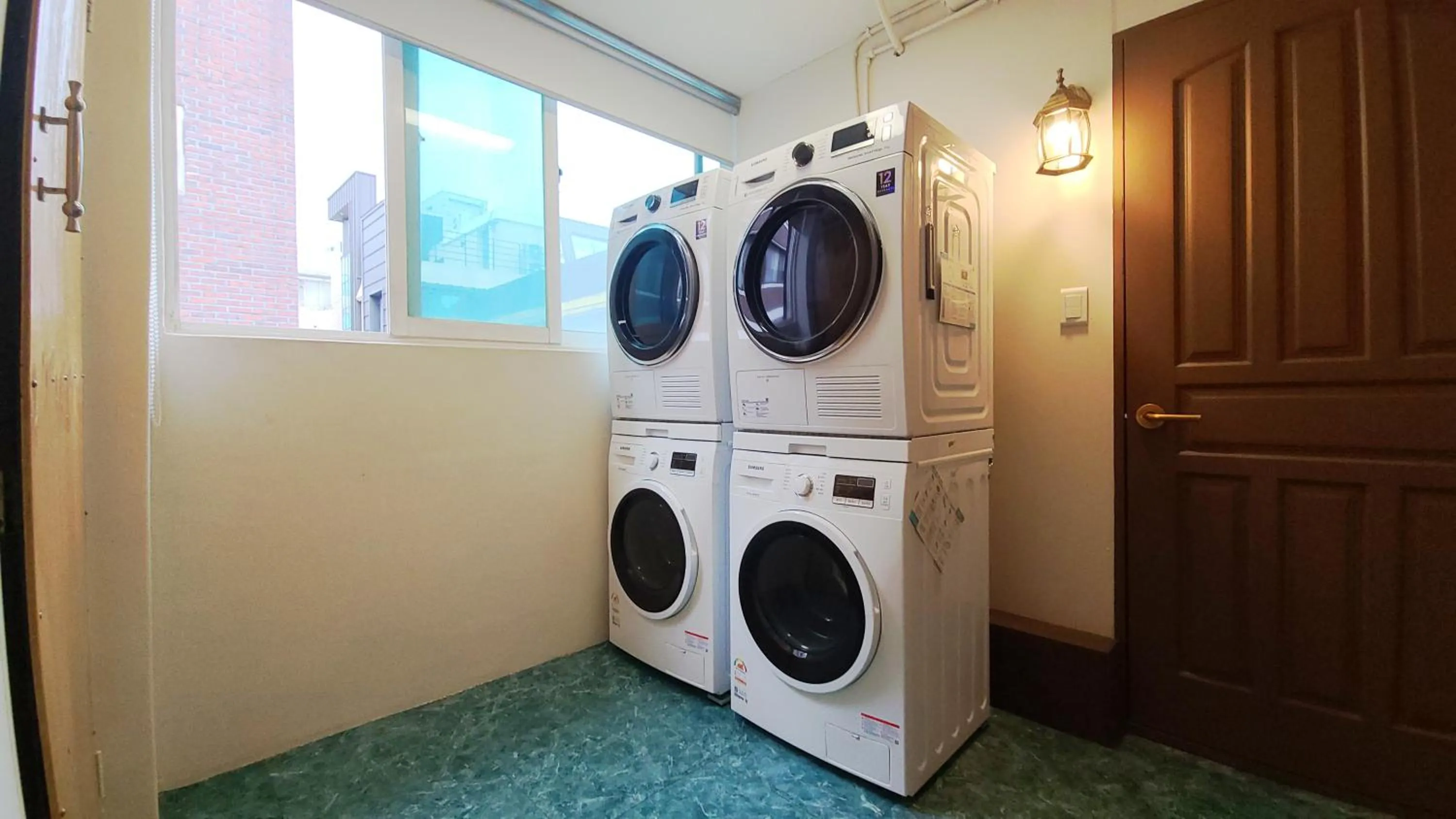 washing machine in Batwo Stay - For foreigners only