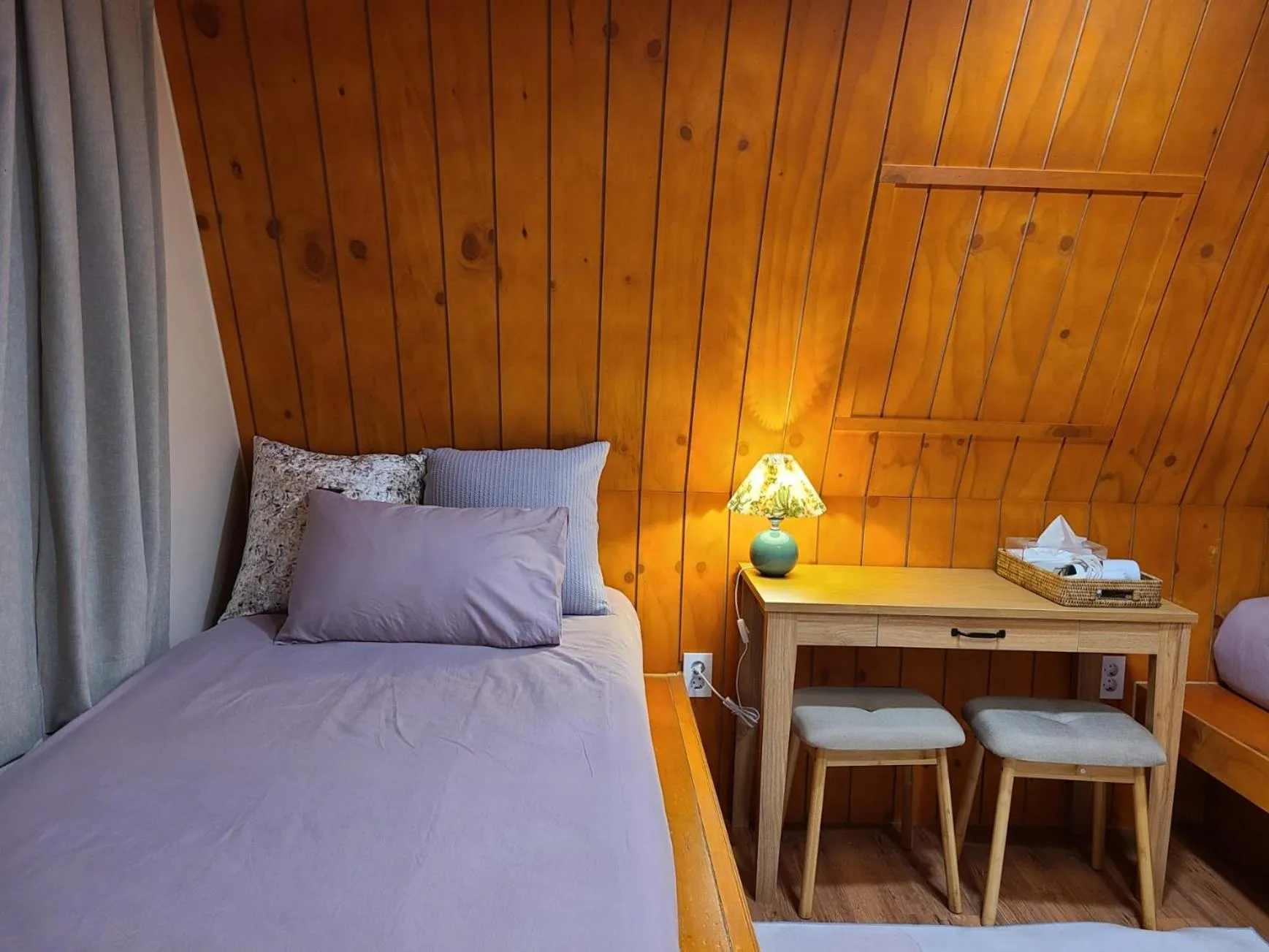 Bed in Batwo Stay - For foreigners only