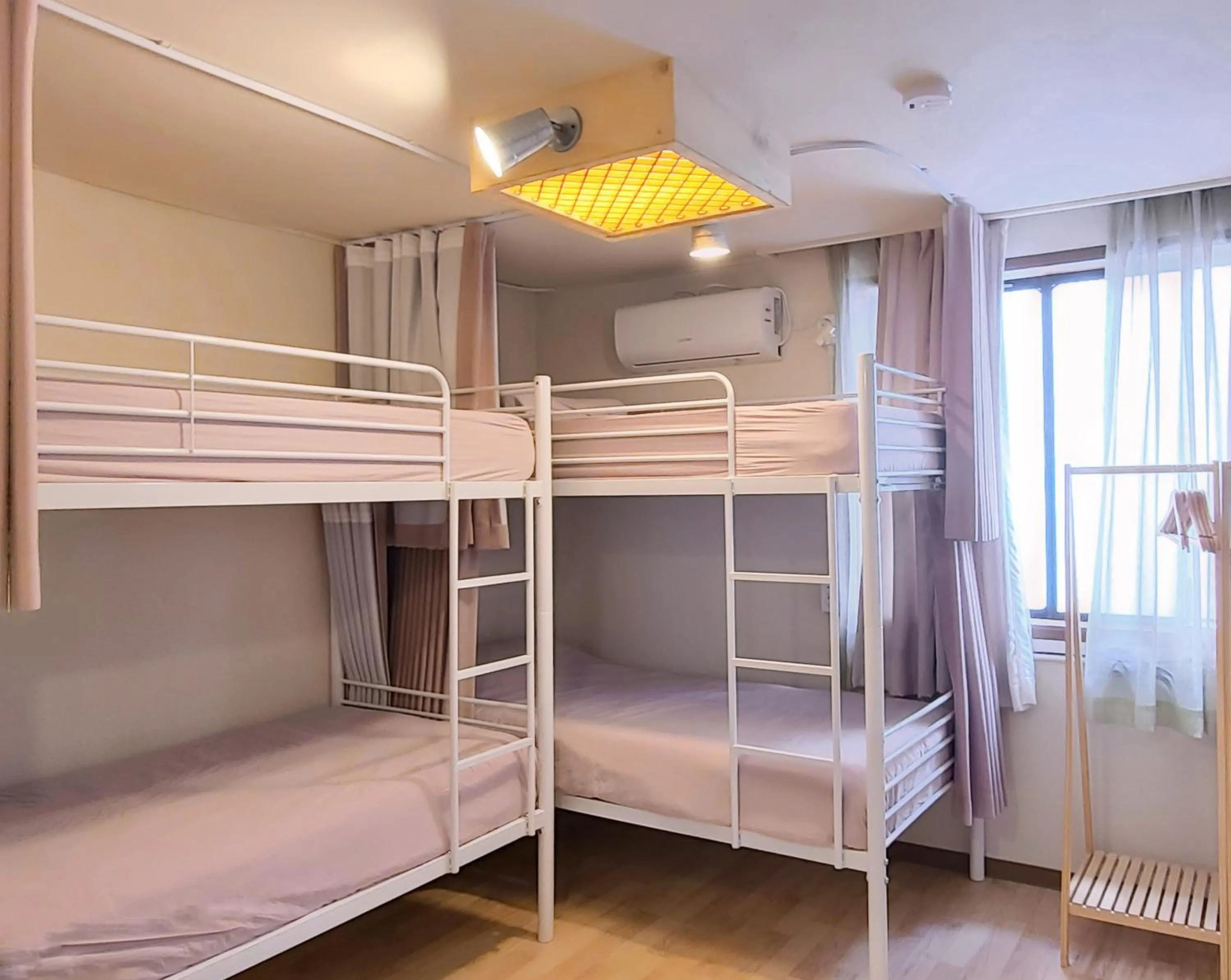 Bed in Batwo Stay - For foreigners only