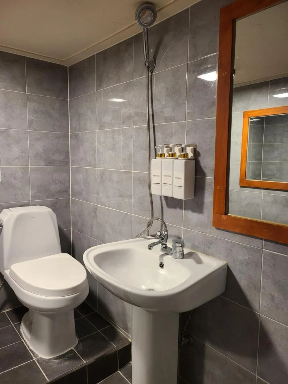 Batwo Stay - For foreigners only