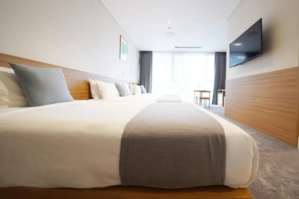 Bed in Sangsang Stay Busan