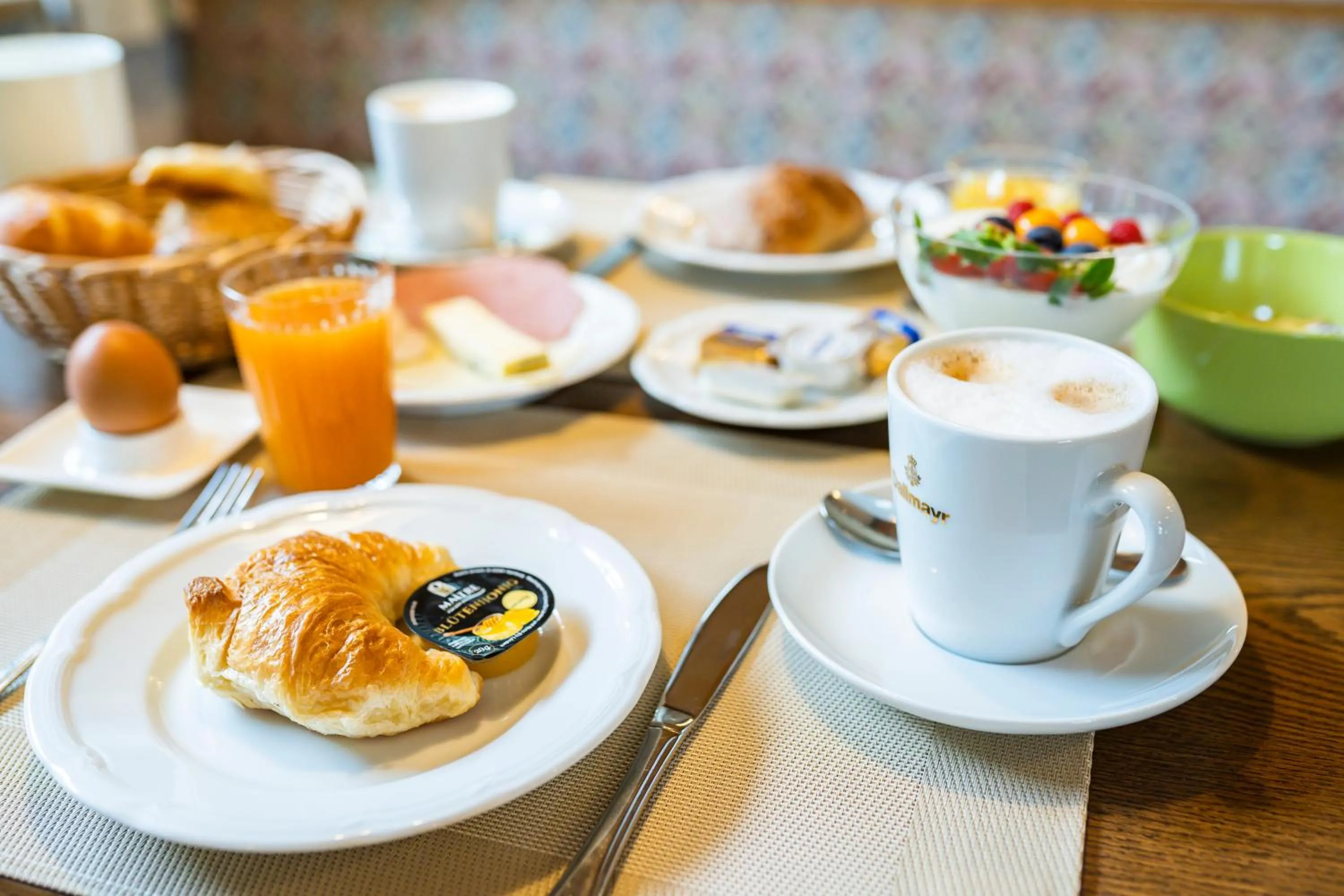 Breakfast in Hotel-Pension-Ostler