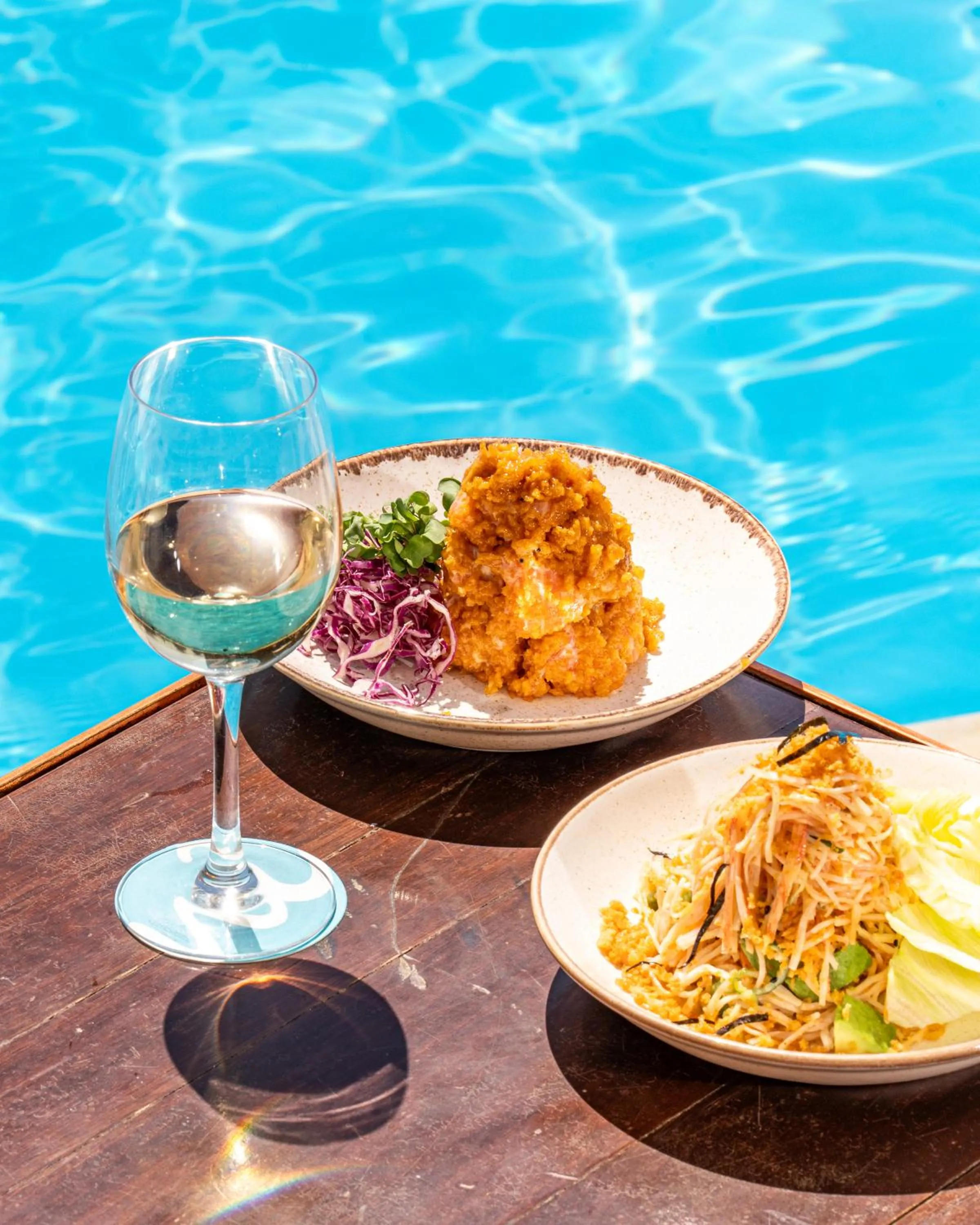 Food and drinks in Oakridge Hotel & Spa