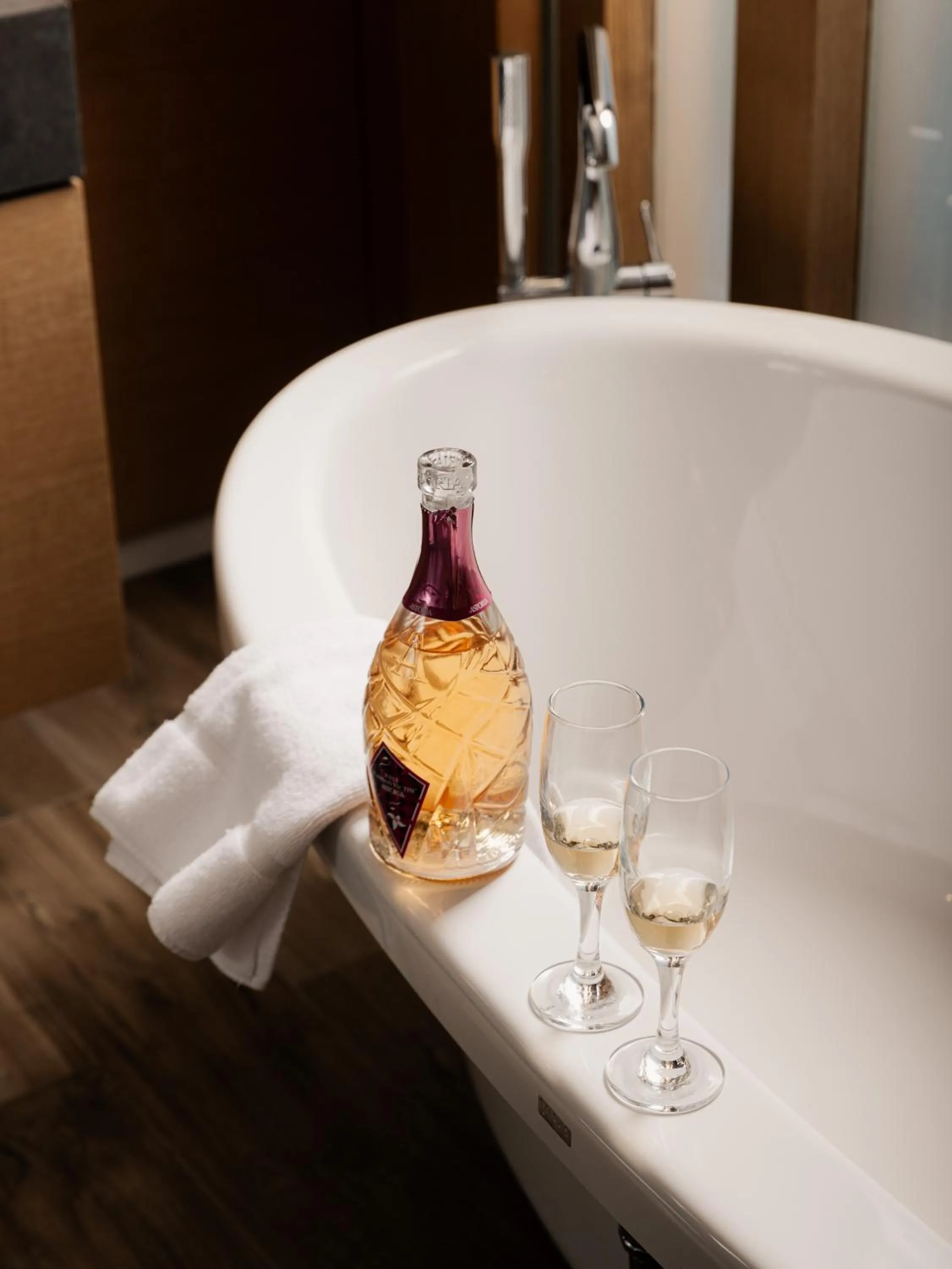 Drinks in Oakridge Hotel & Spa