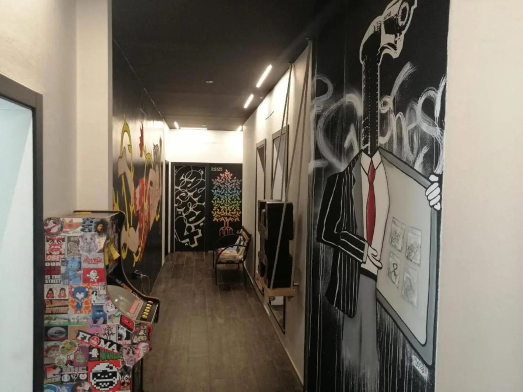 Facade/entrance in Street Art Inn Florence