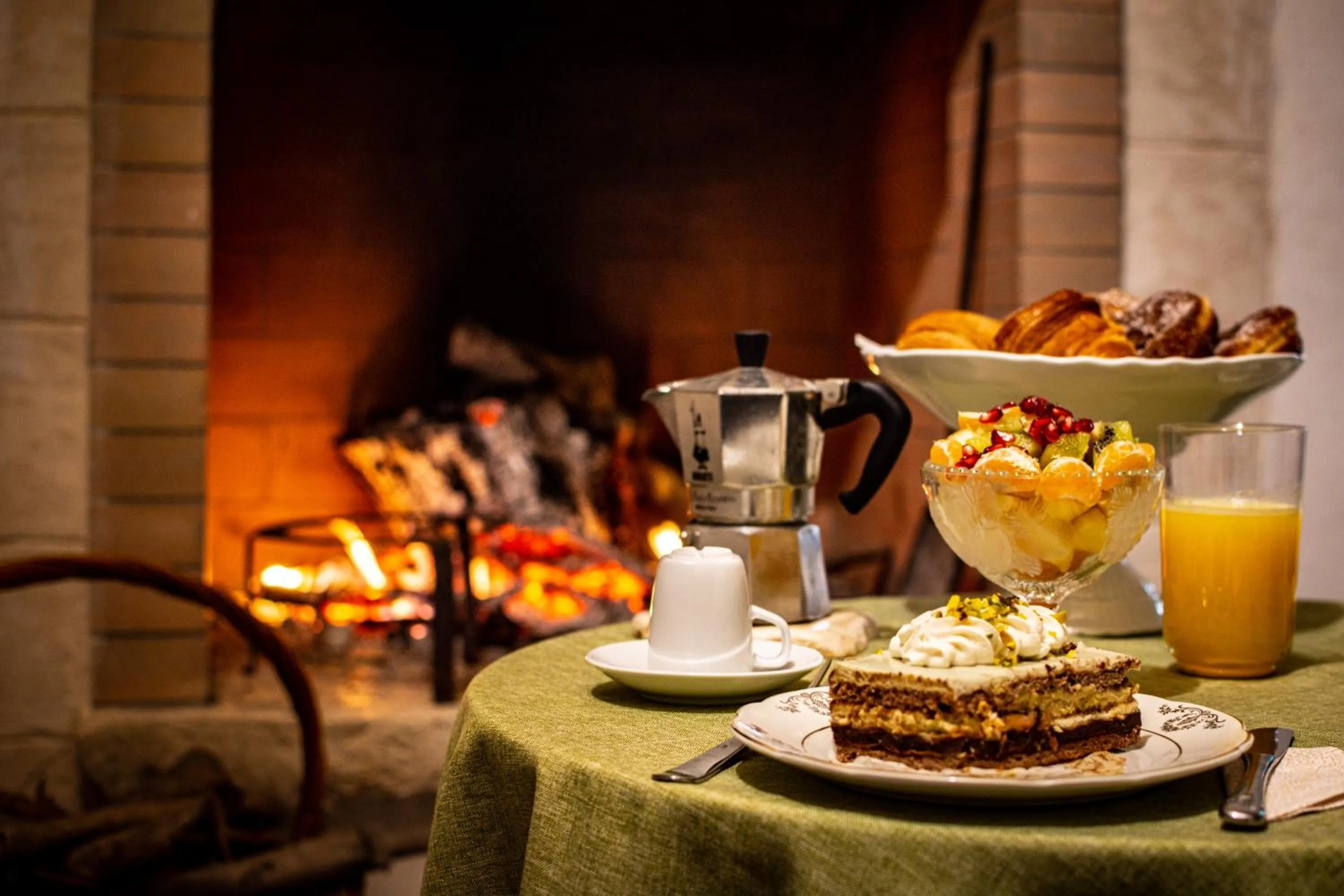 Breakfast in Antica Casina B&B di Charme