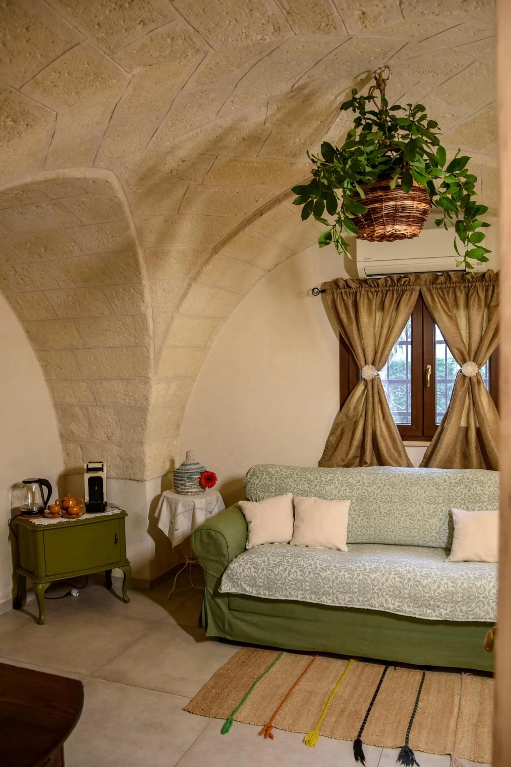 Living room, Bed in Antica Casina B&B di Charme