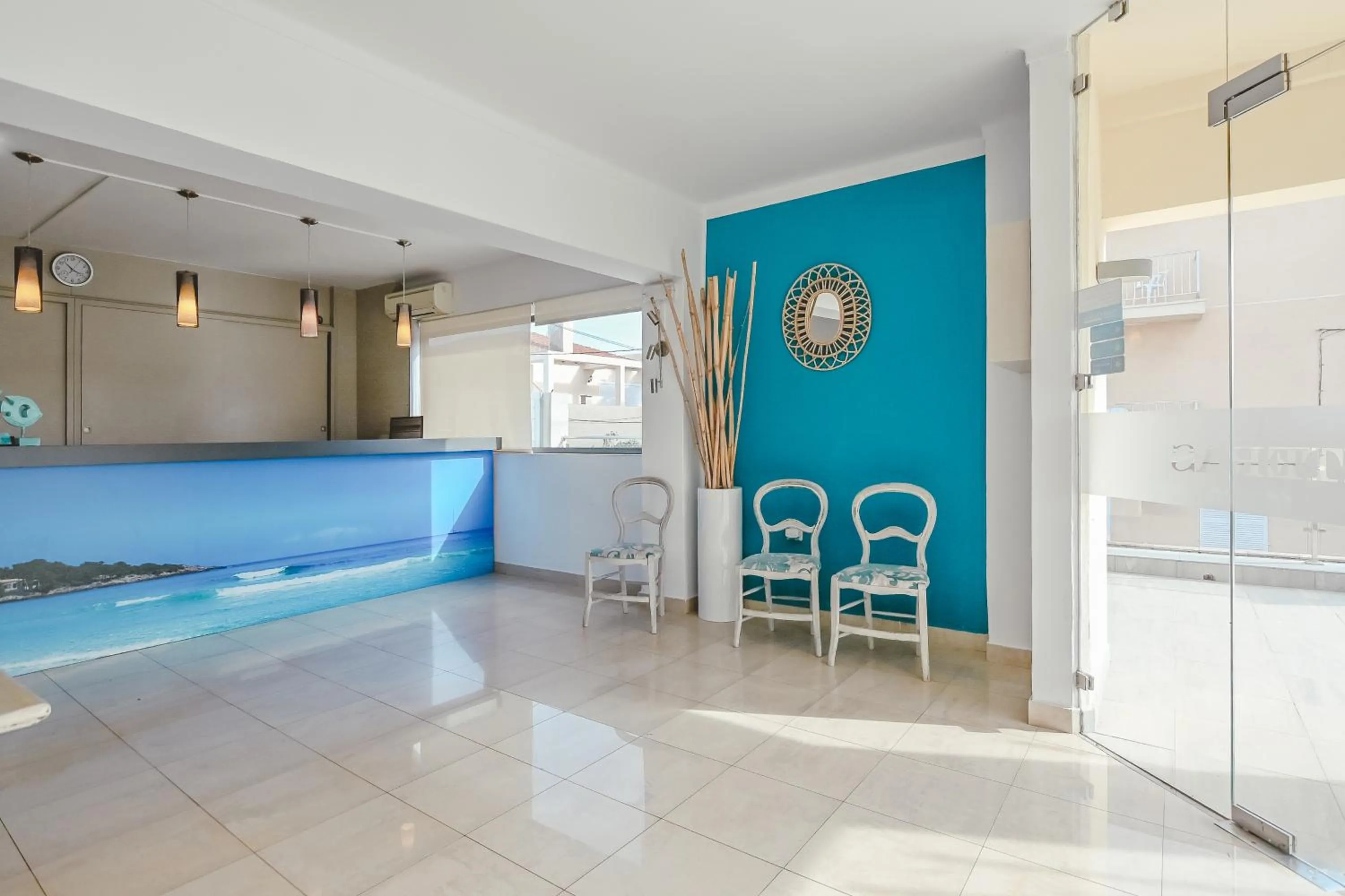 Lobby or reception in Hotel LLITERAS