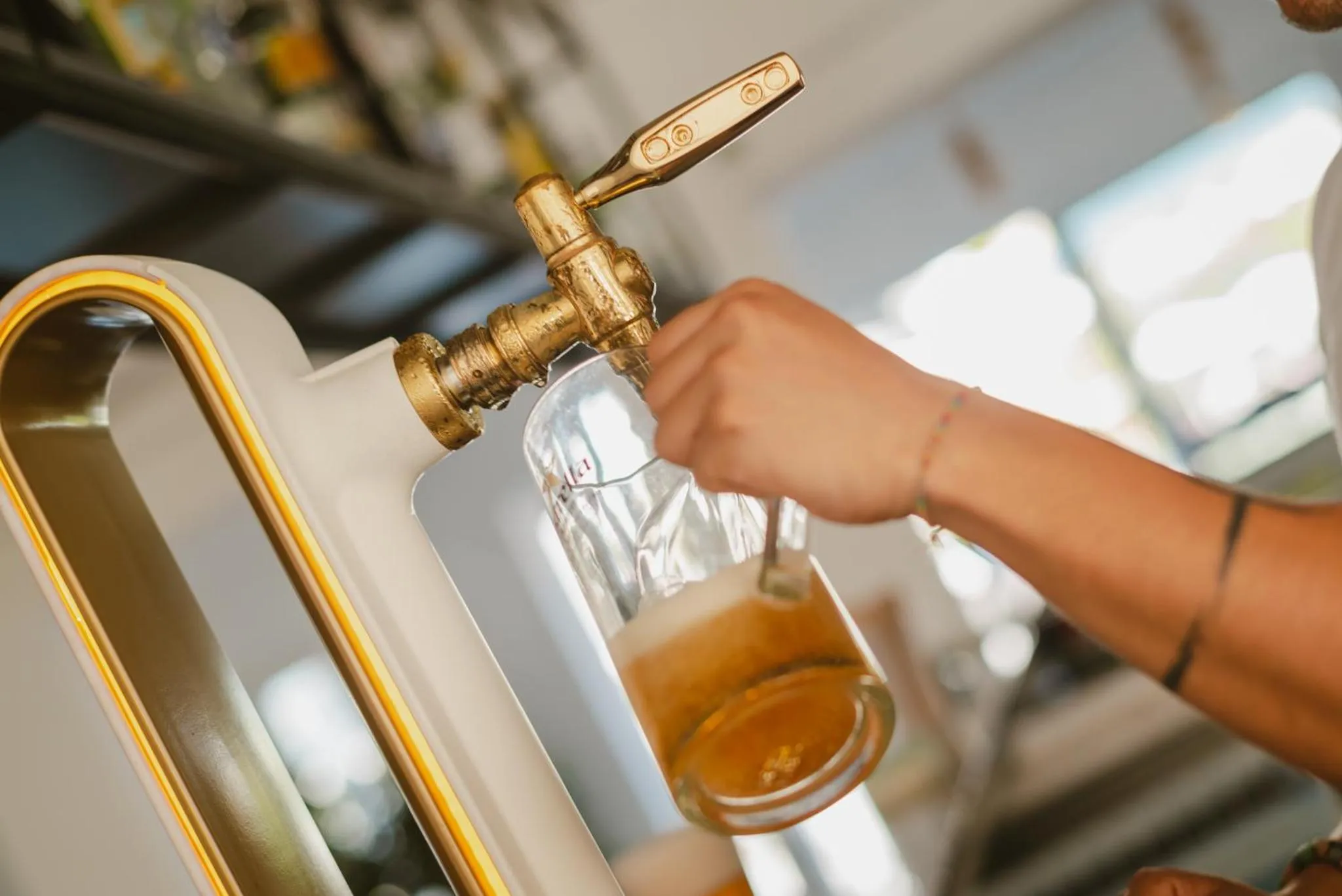 Restaurant/places to eat in Hotel LLITERAS