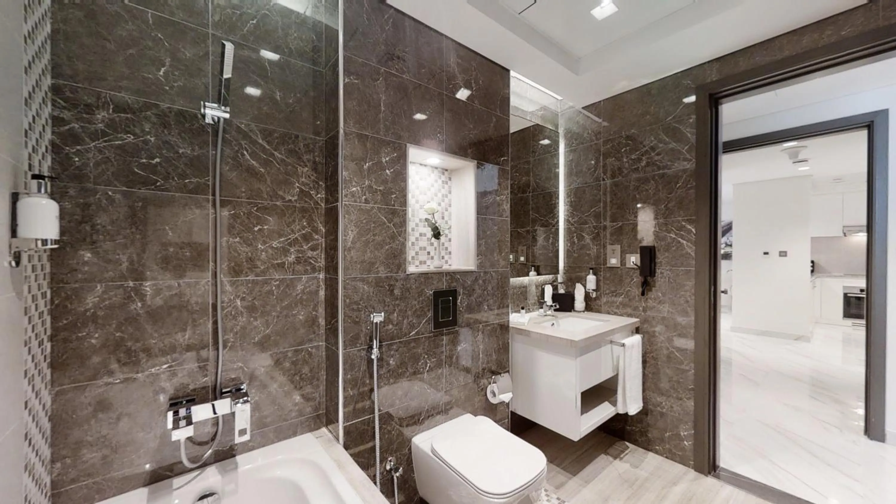 Bathroom in SUHA Mina Rashid Hotel Apartments