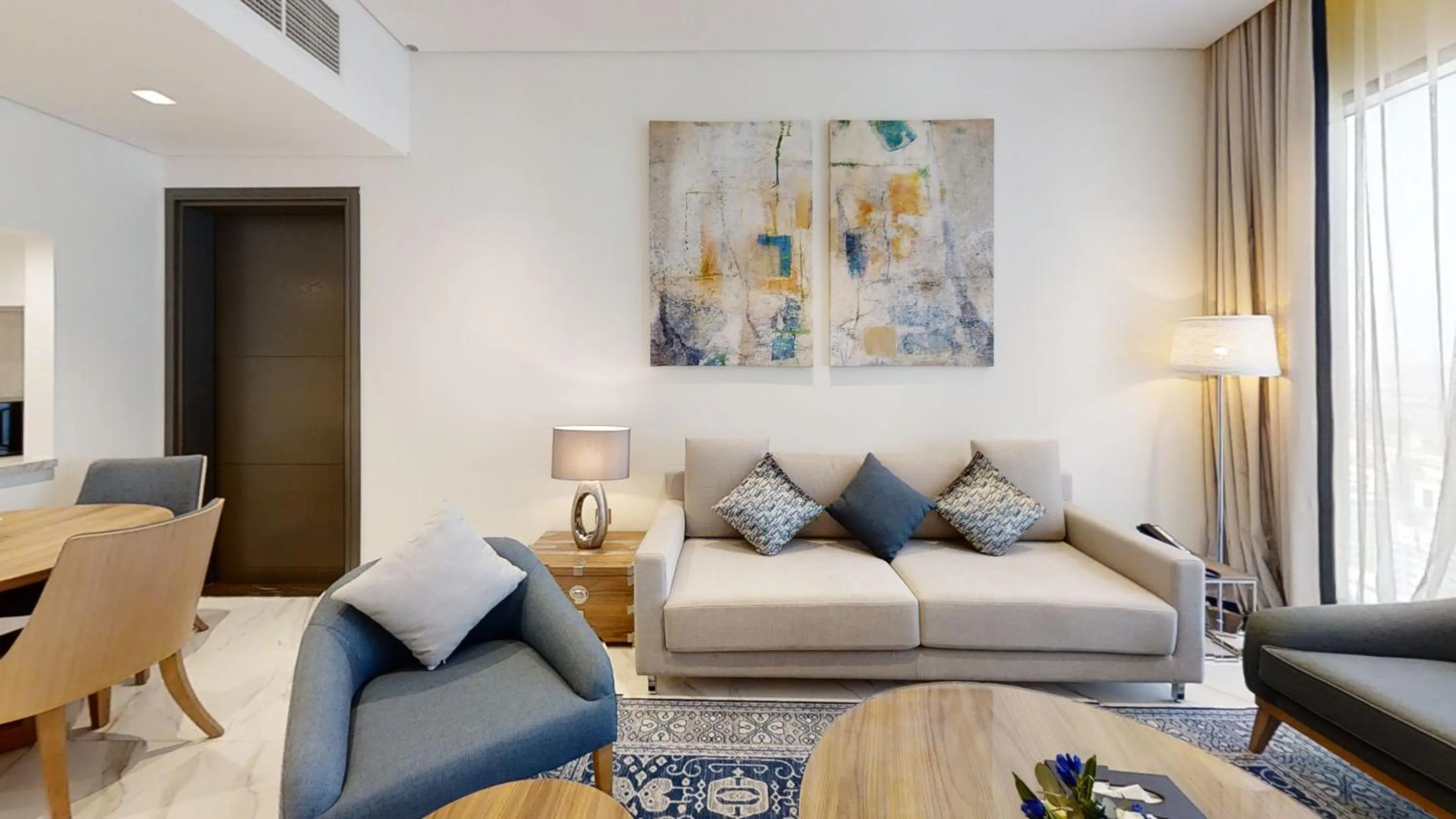 Seating area in SUHA Mina Rashid Hotel Apartments