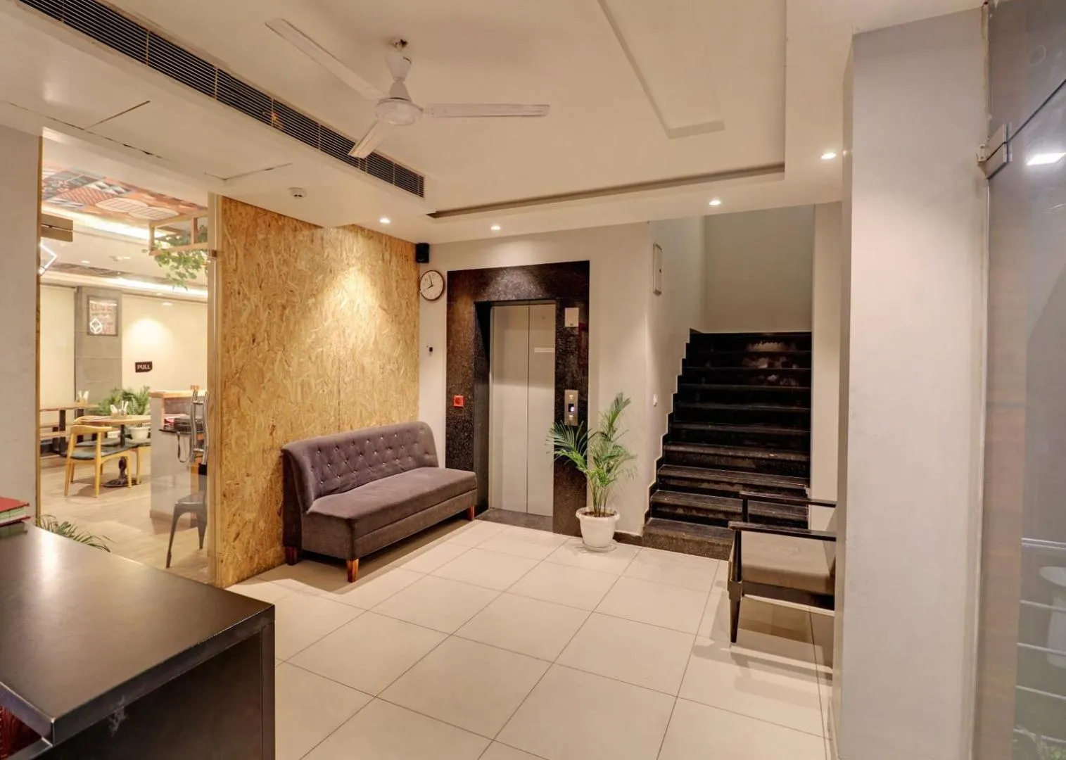 Lobby or reception in Hotel Mystic Inn