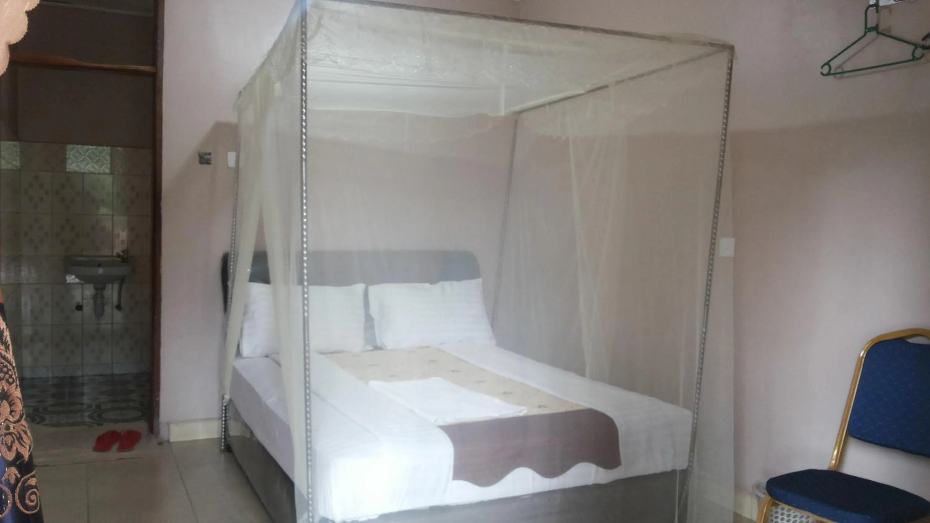 Bedroom in Blue Dove Koboko