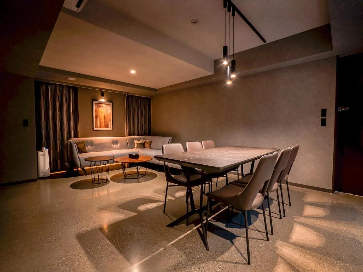 Randor Hotel Namba Osaka Suites