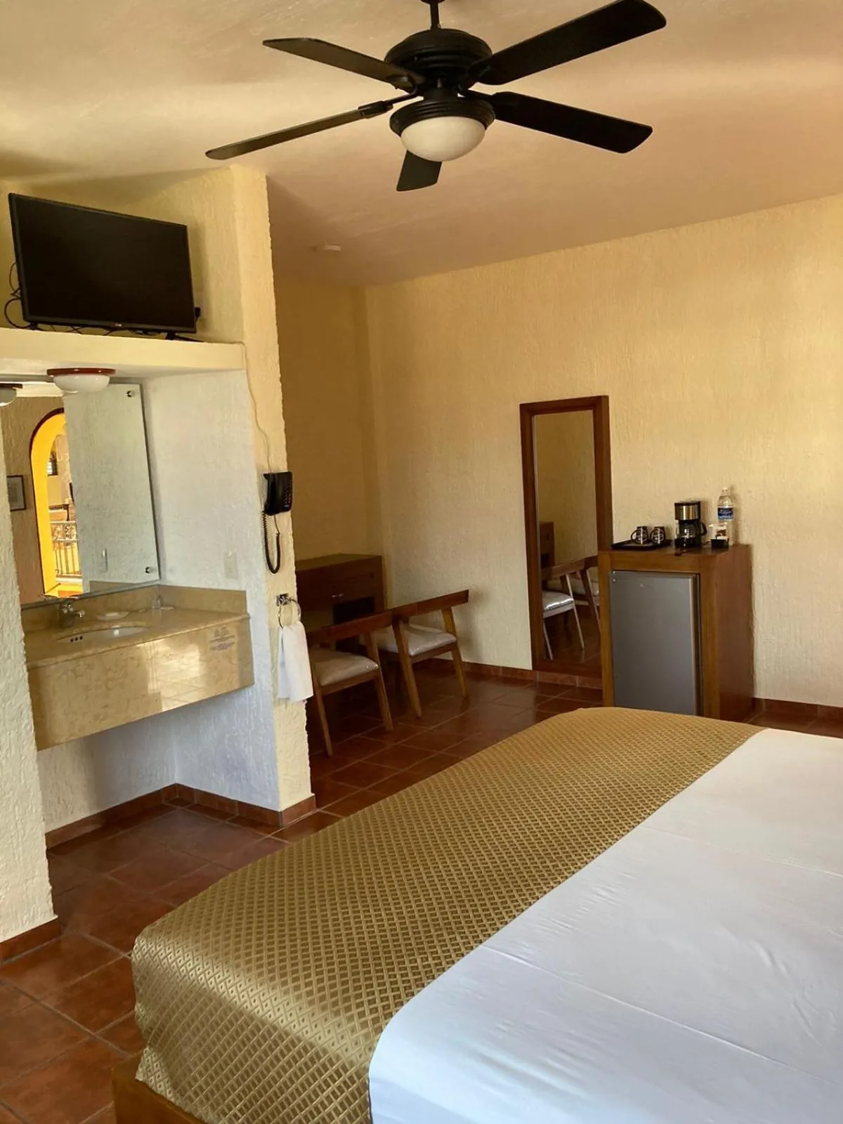 Bed in HOTEL CASA DE LAS PALOMAS