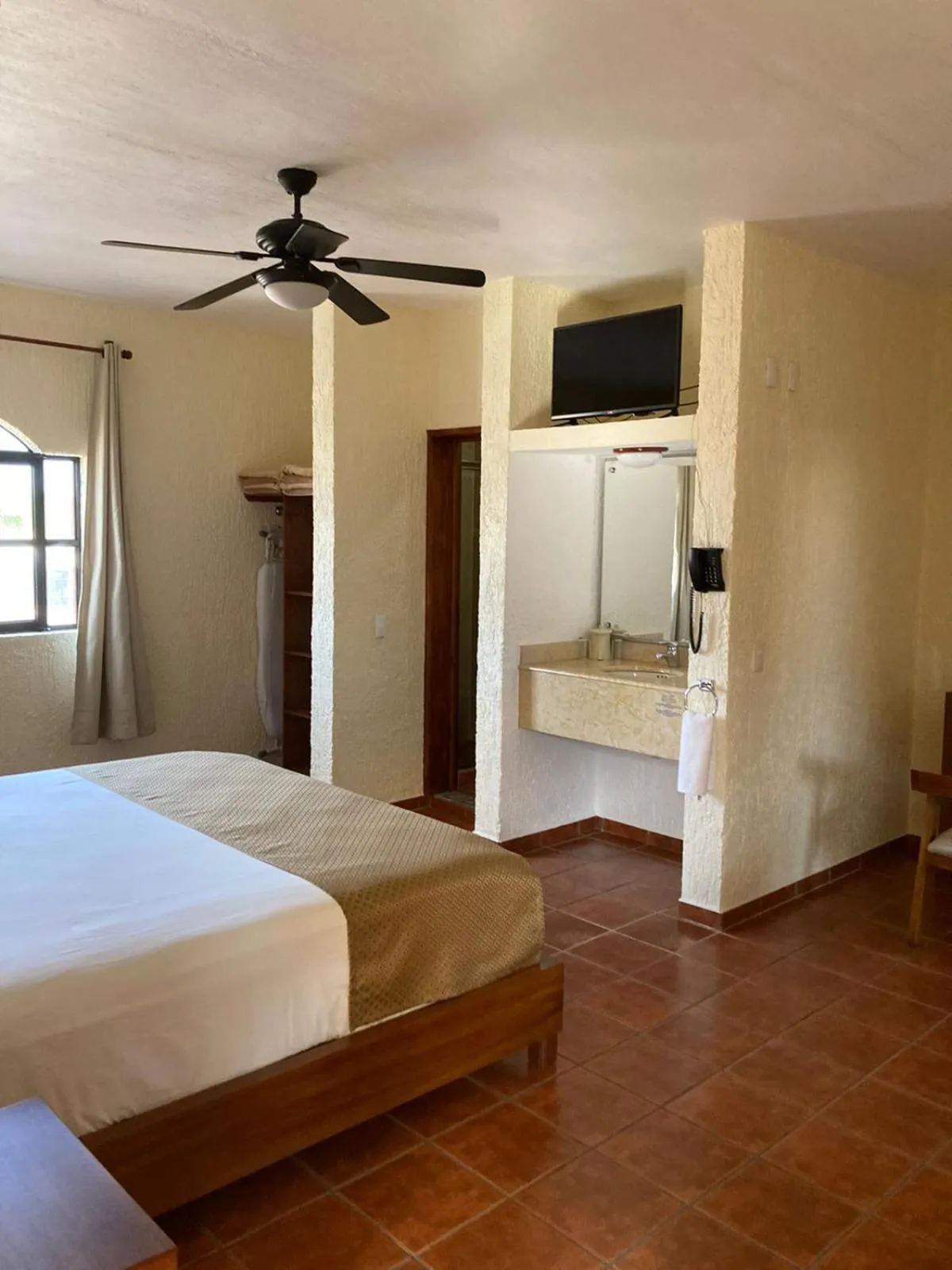 Bed in HOTEL CASA DE LAS PALOMAS