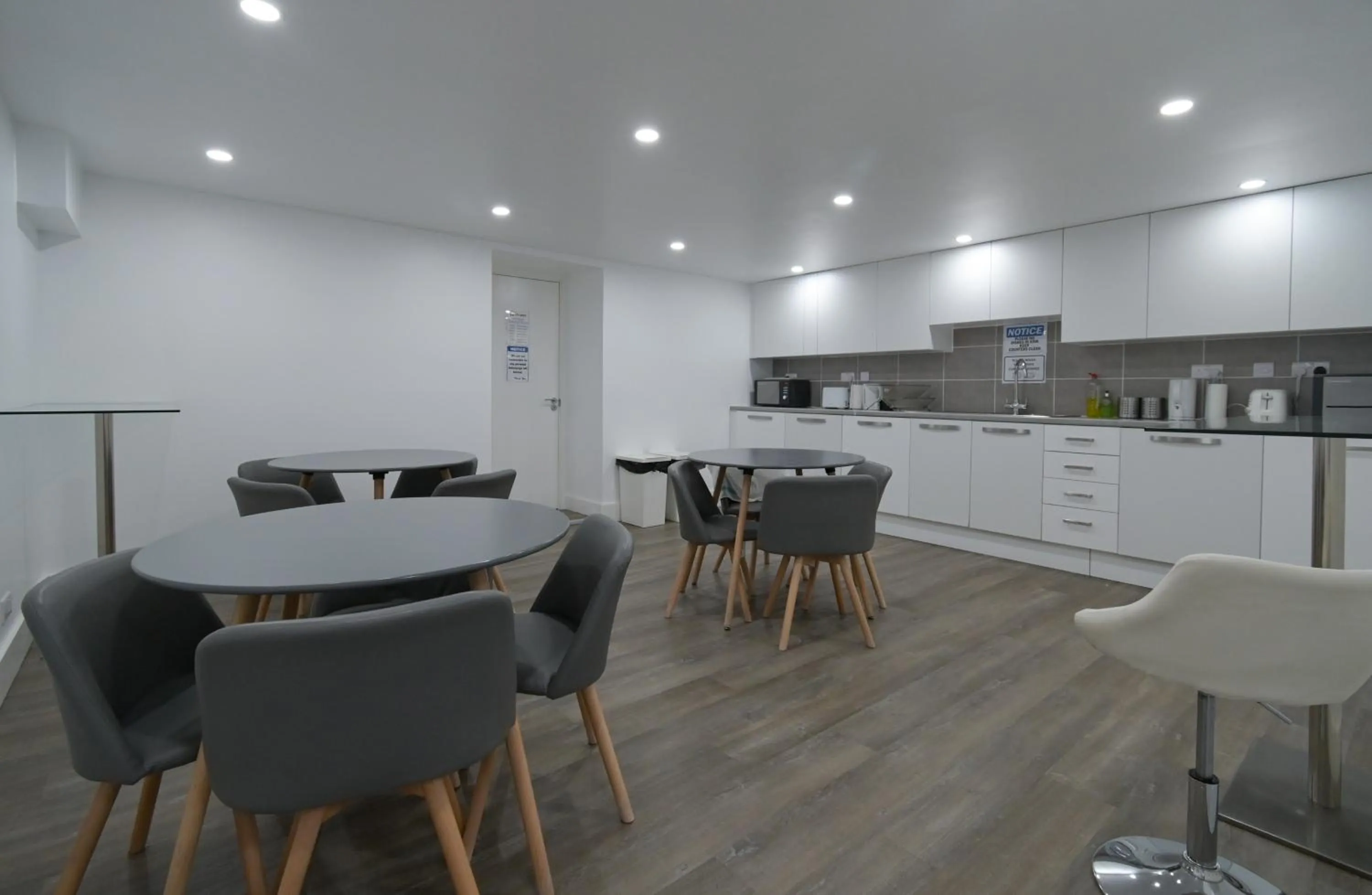 Coffee/tea facilities in Charlotte Street Rooms by News Hotel