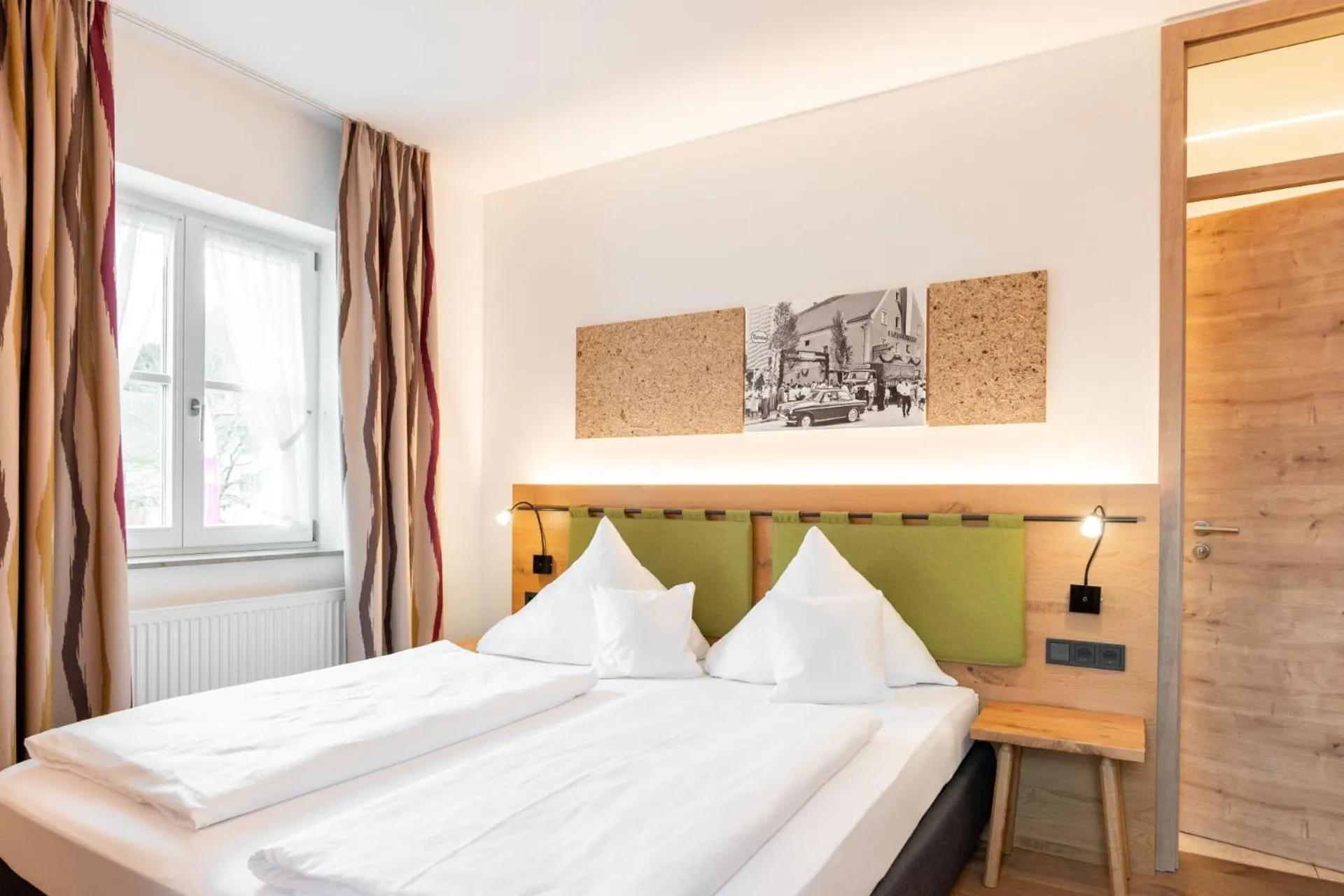 Photo of the whole room, Bed in Gasthof Krone