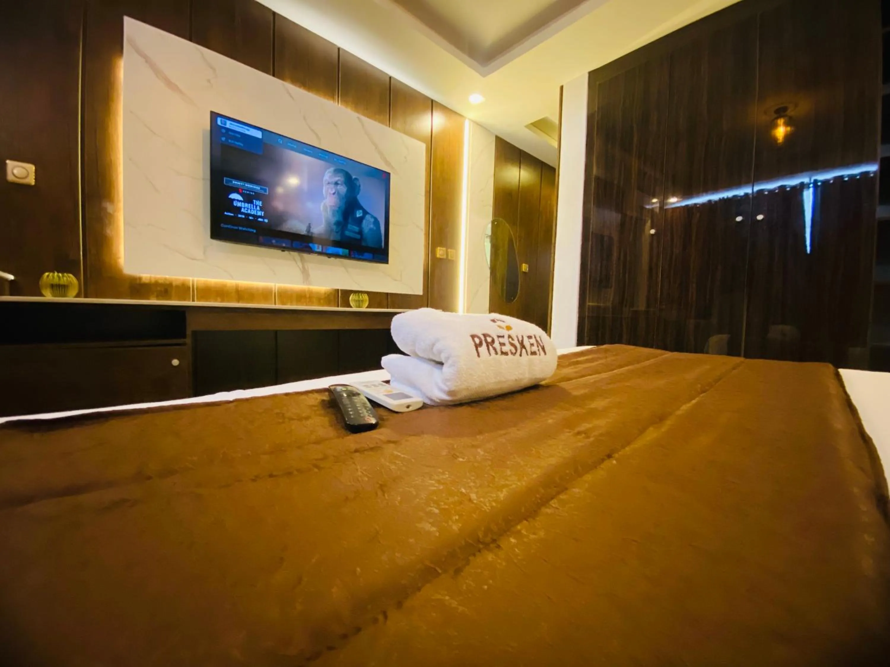 Bed in Presken Hotel Victoria Island, Bishop Oluwole