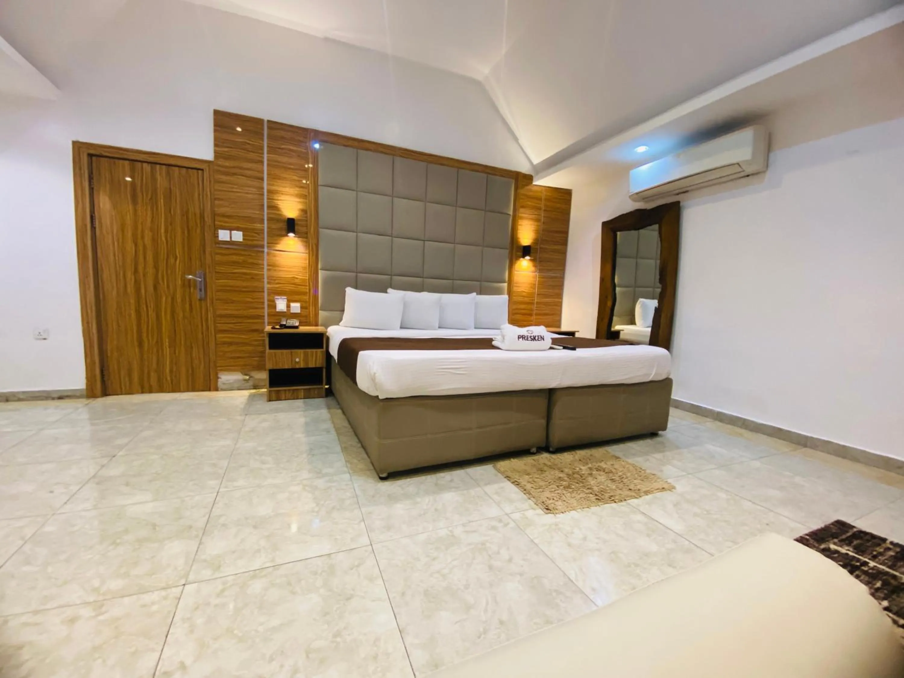 Bed in Presken Hotel Victoria Island, Bishop Oluwole
